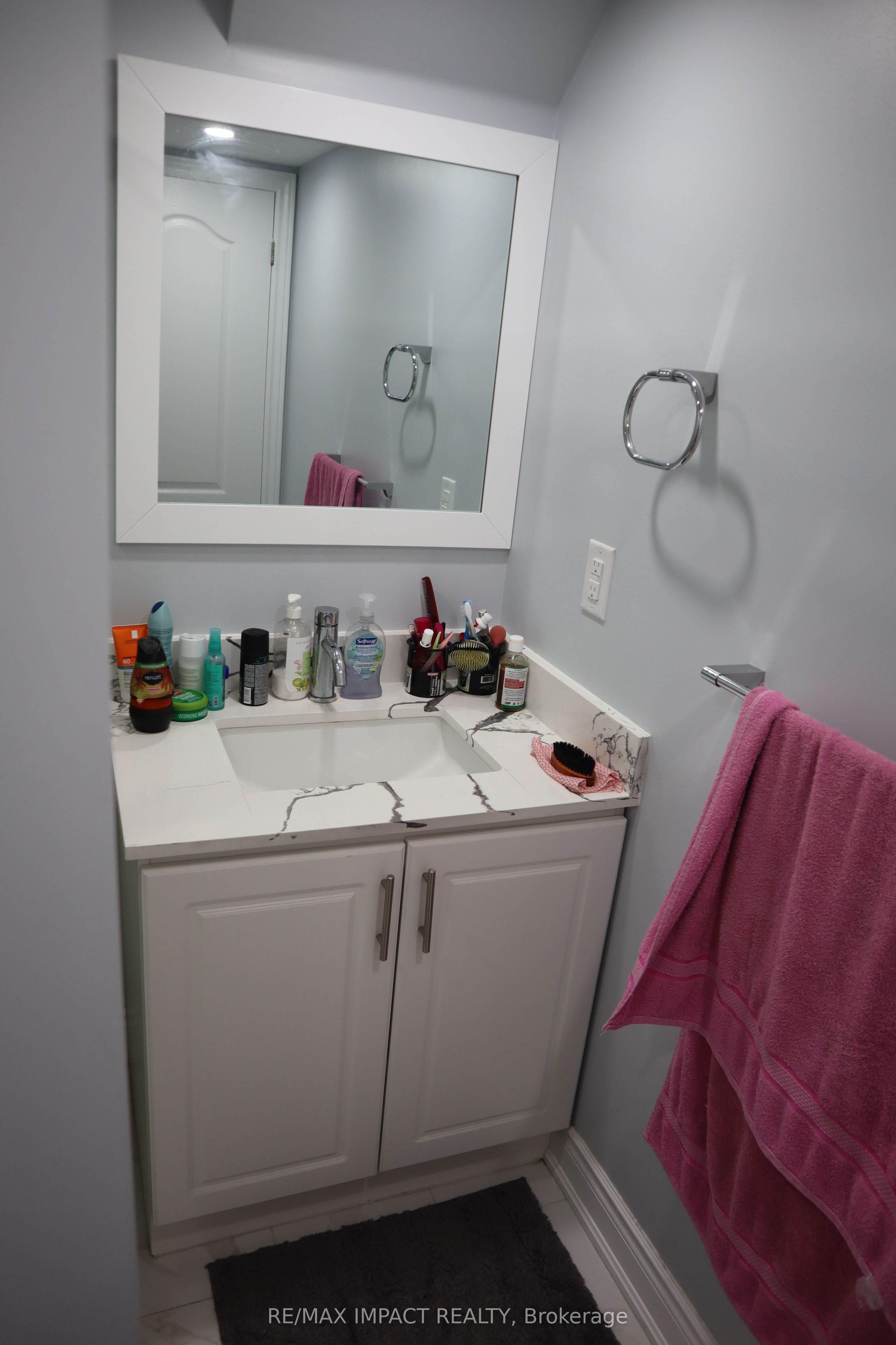 49 Hood Crescent Property Photo 22