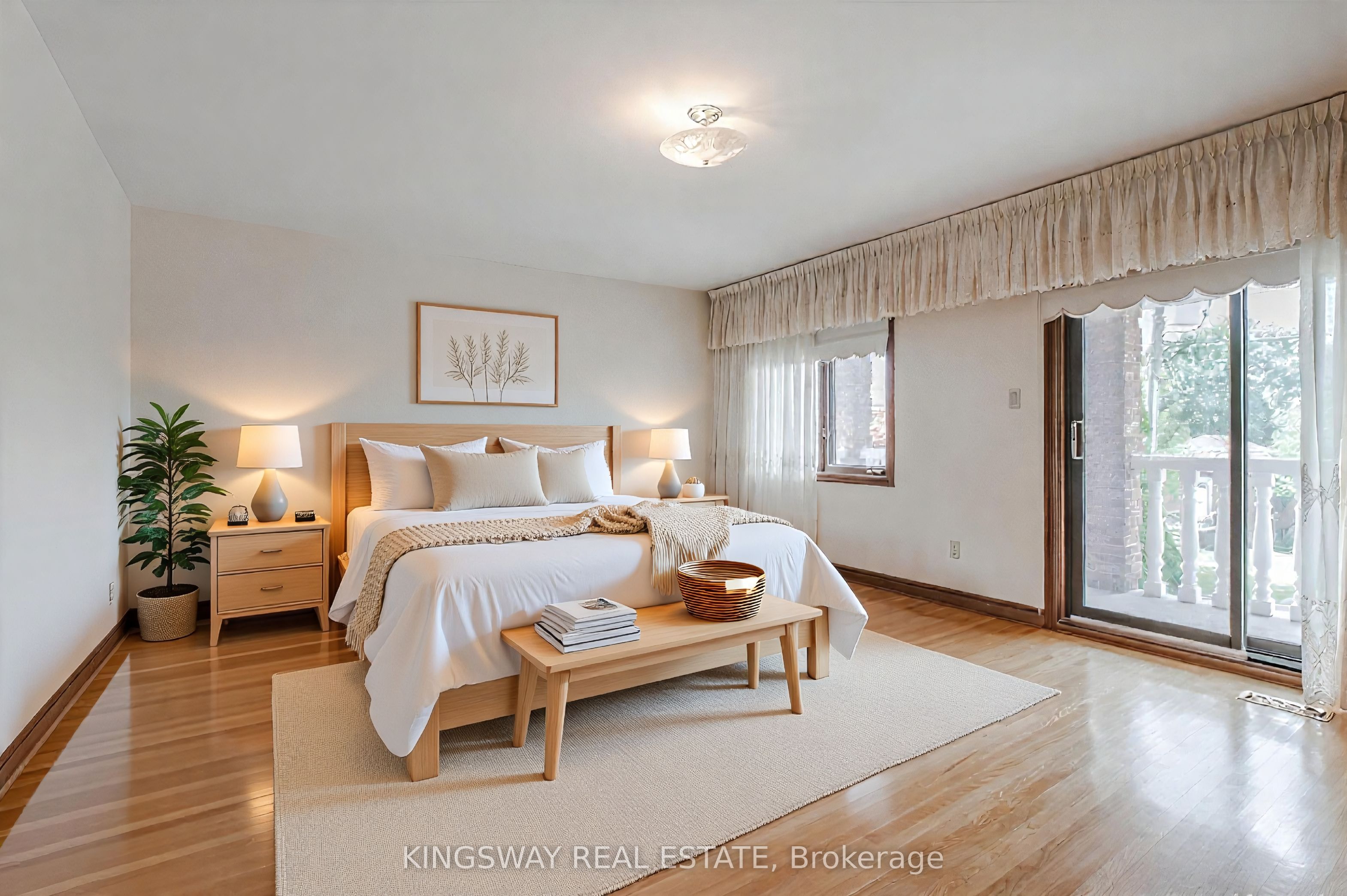 27 Mulholland Avenue Property Photo 11