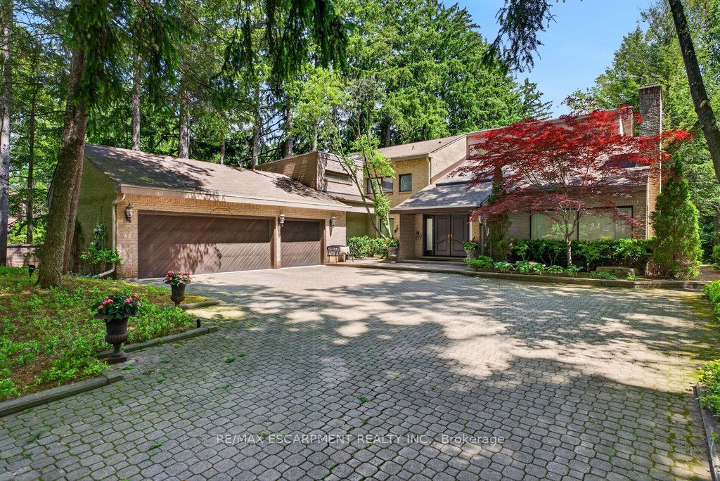 277 Shoreacres Road Property Photo 1