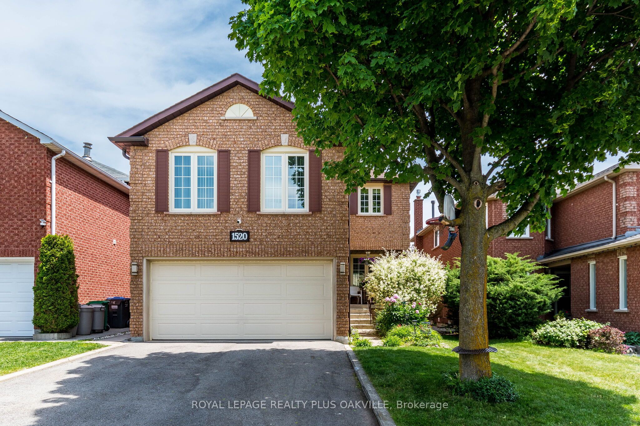 1520 Roseway Drive Property Photo 1