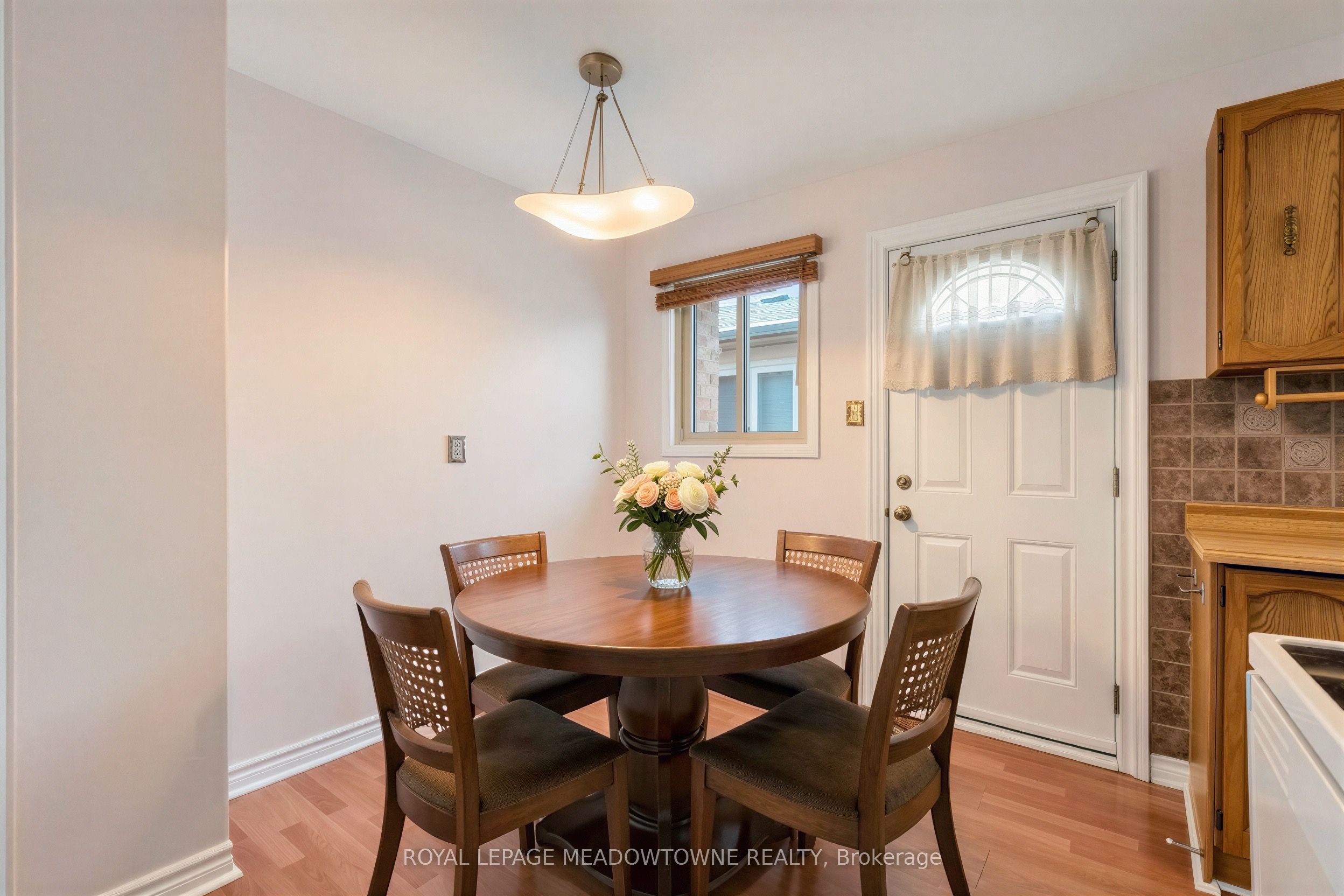 100 Martindale Crescent Property Photo 11