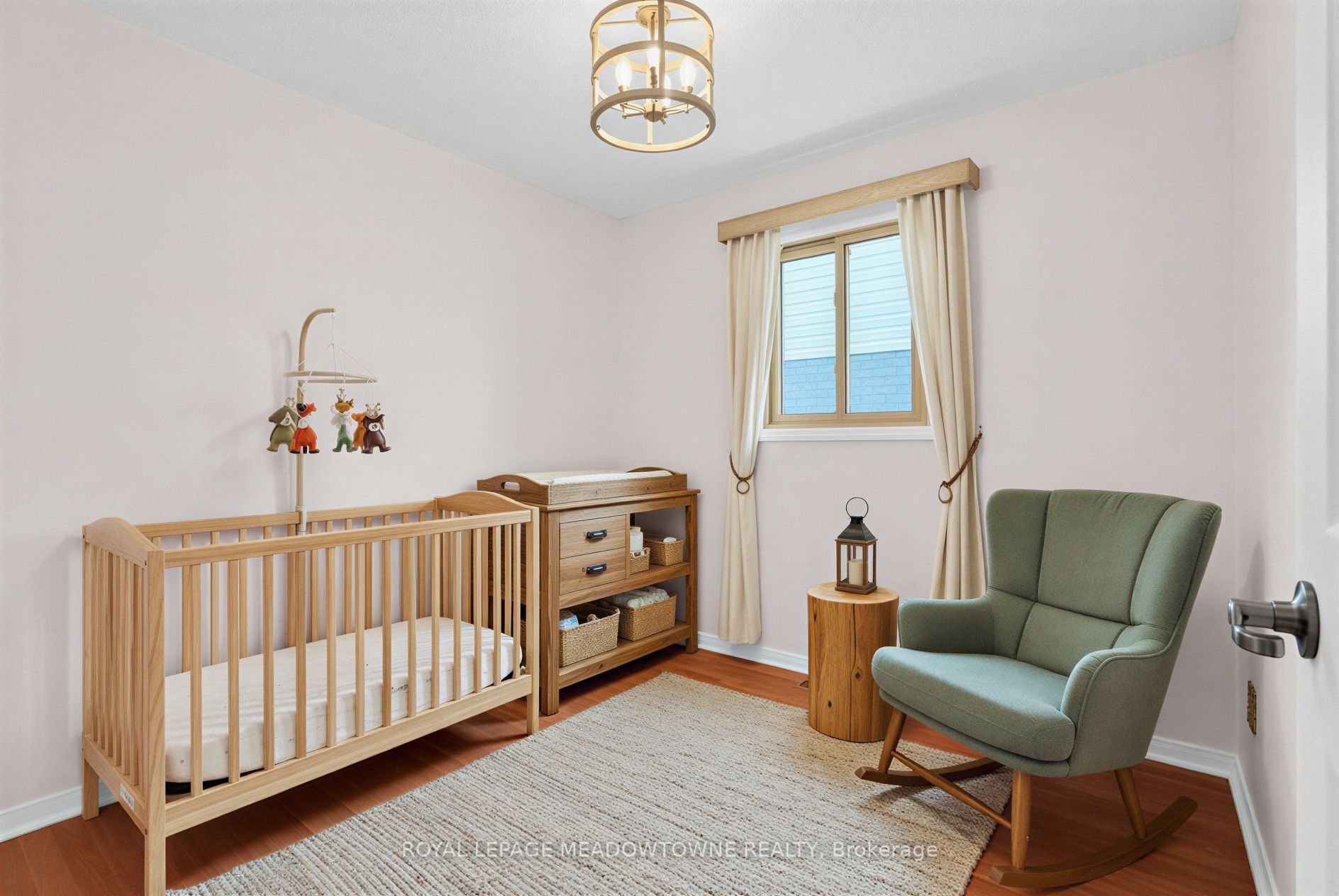 100 Martindale Crescent Property Photo 21