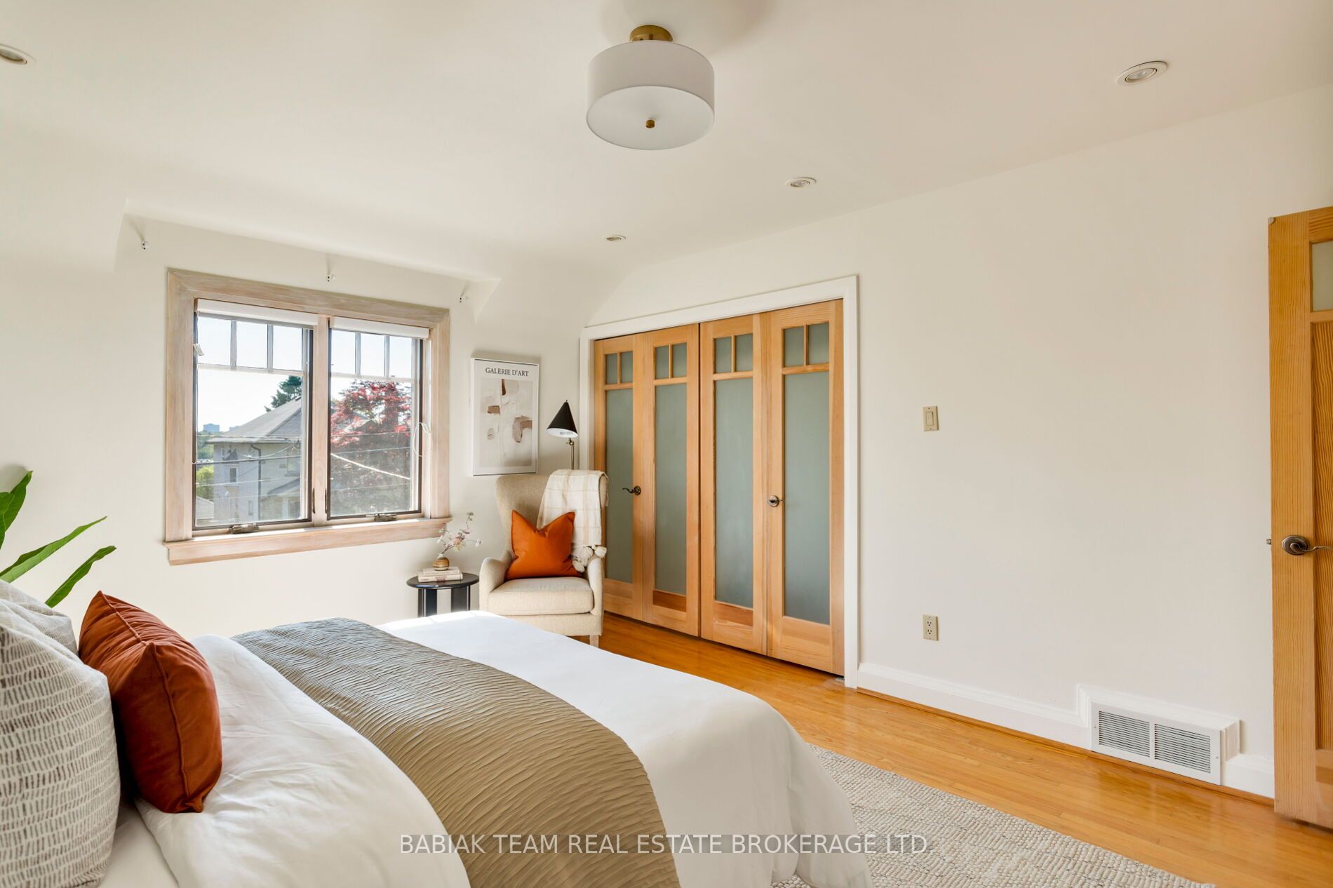 33 Halford Avenue Property Photo 33