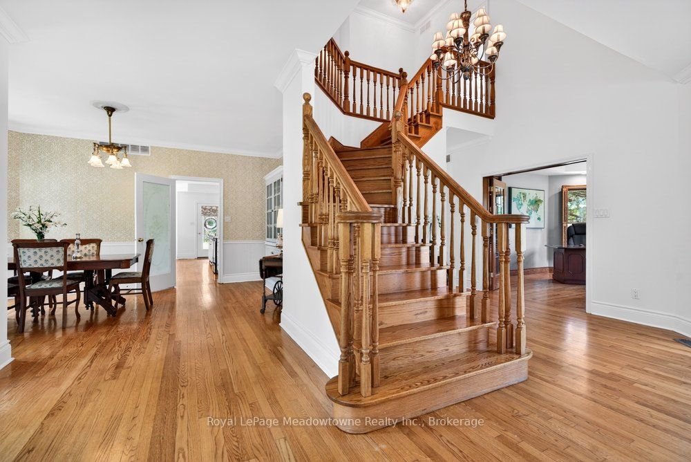 8550 Appleby Line Property Photo 8