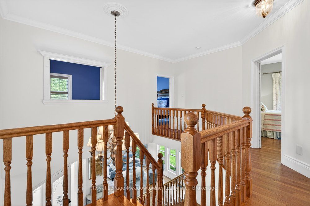 8550 Appleby Line Property Photo 20
