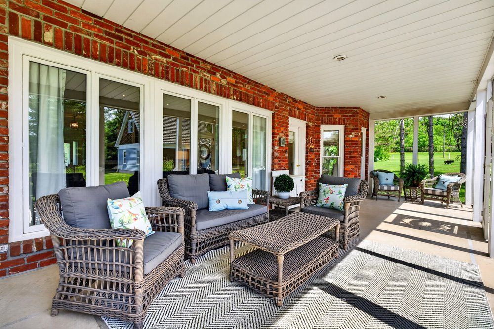 8550 Appleby Line Property Photo 35