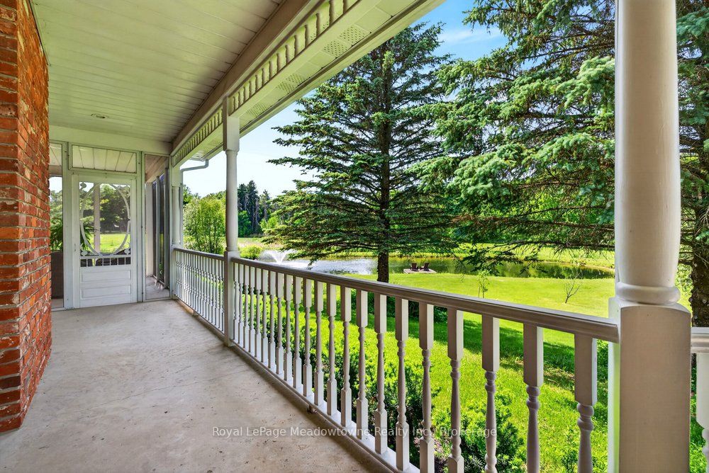 8550 Appleby Line Property Photo 36