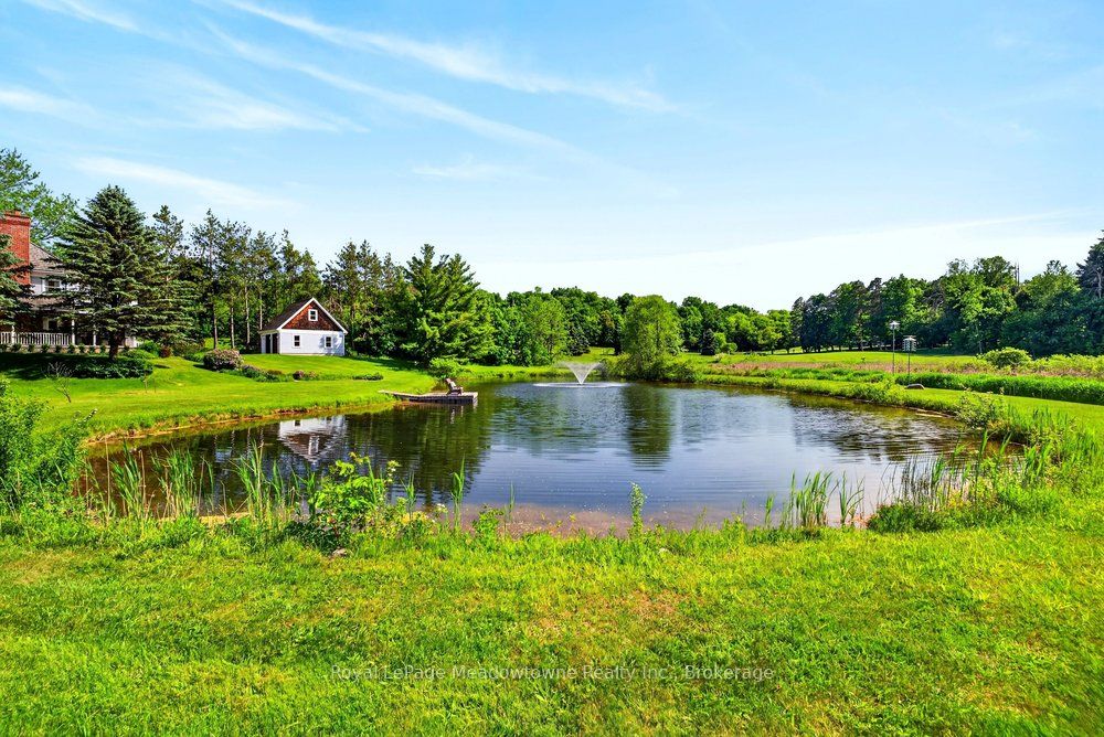 8550 Appleby Line Property Photo 40