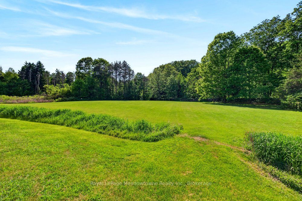8550 Appleby Line Property Photo 41