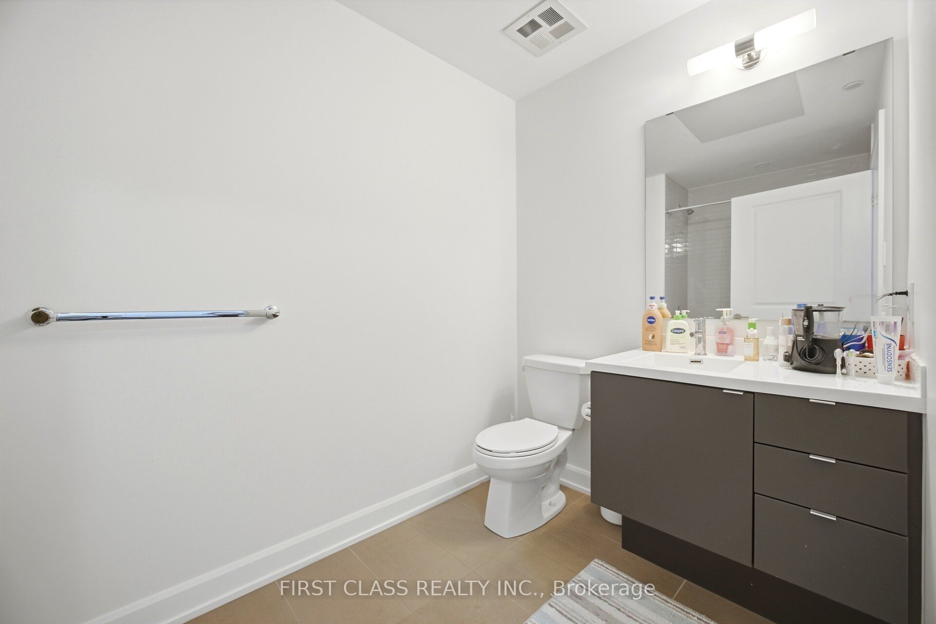 3220 William Coltson Avenue 1209 Property Photo 18