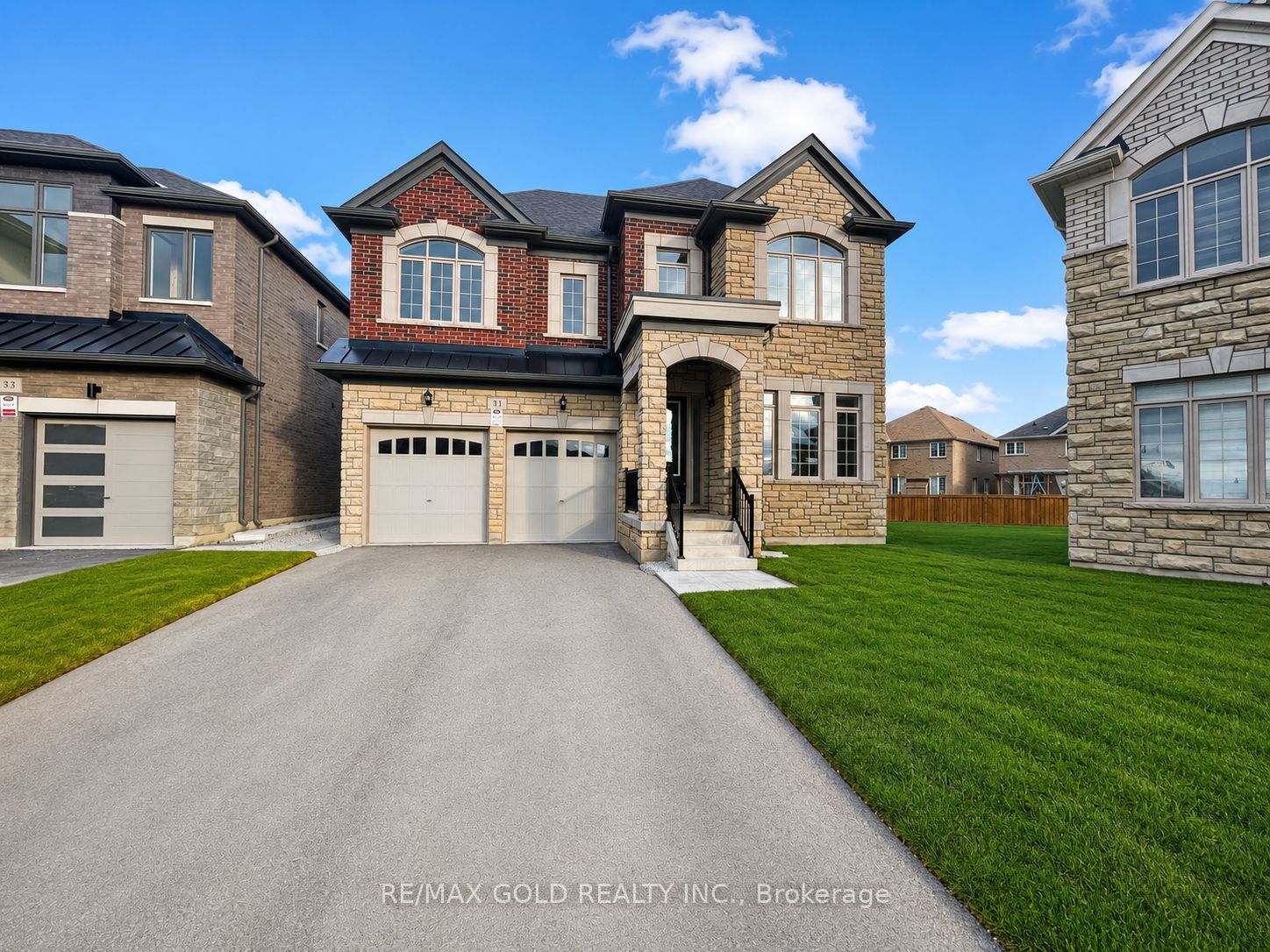 31 Dolomite Drive Property Photo 1