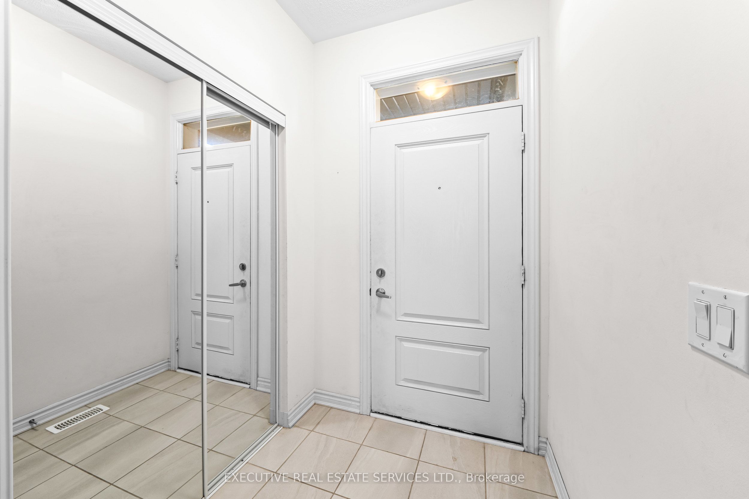 50 Edinburgh Drive 75 Property Photo 14