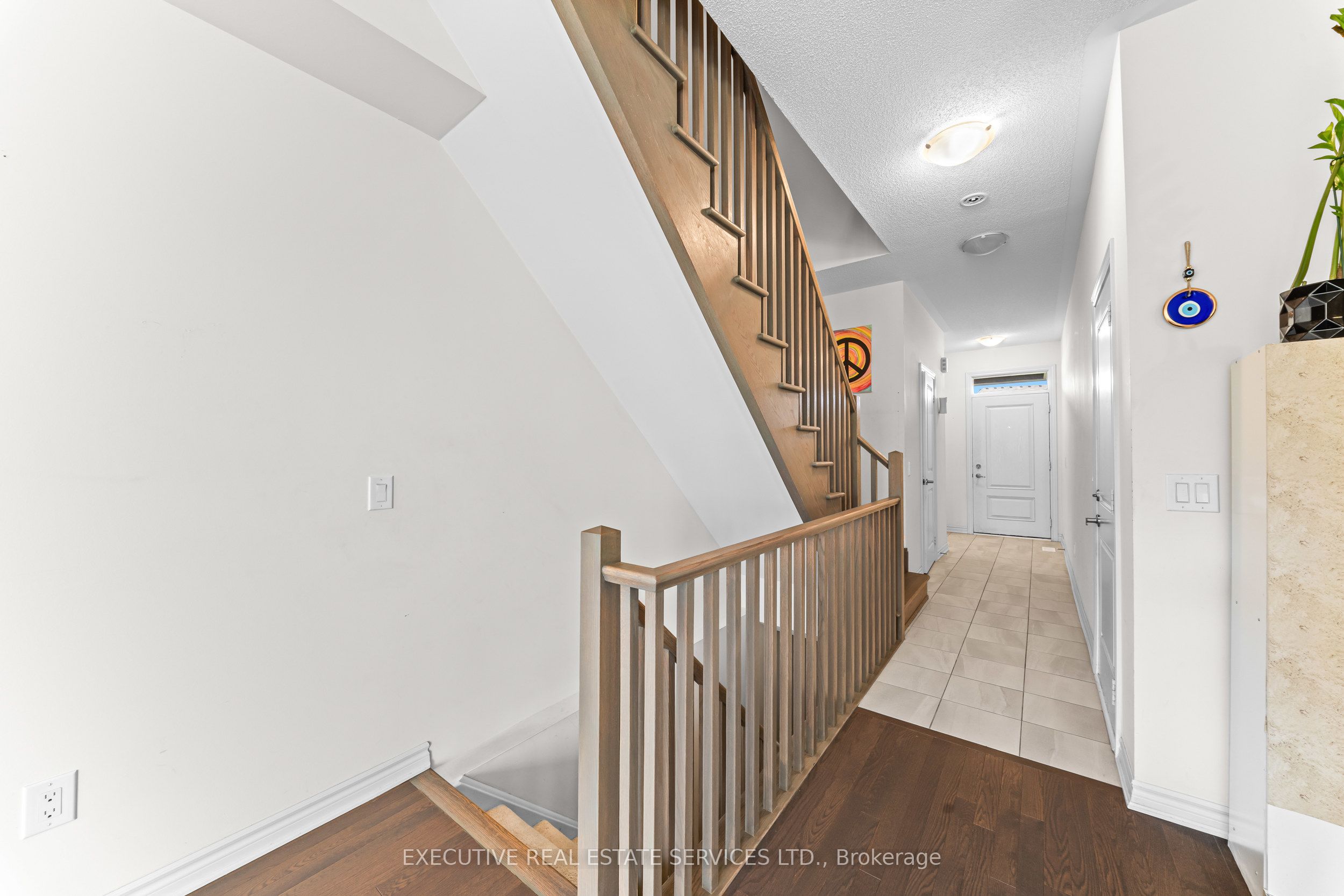 50 Edinburgh Drive 75 Property Photo 15