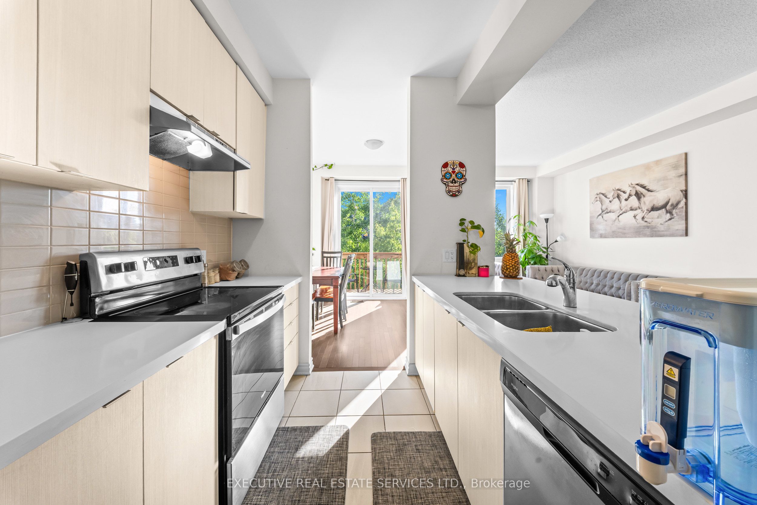 50 Edinburgh Drive 75 Property Photo 21