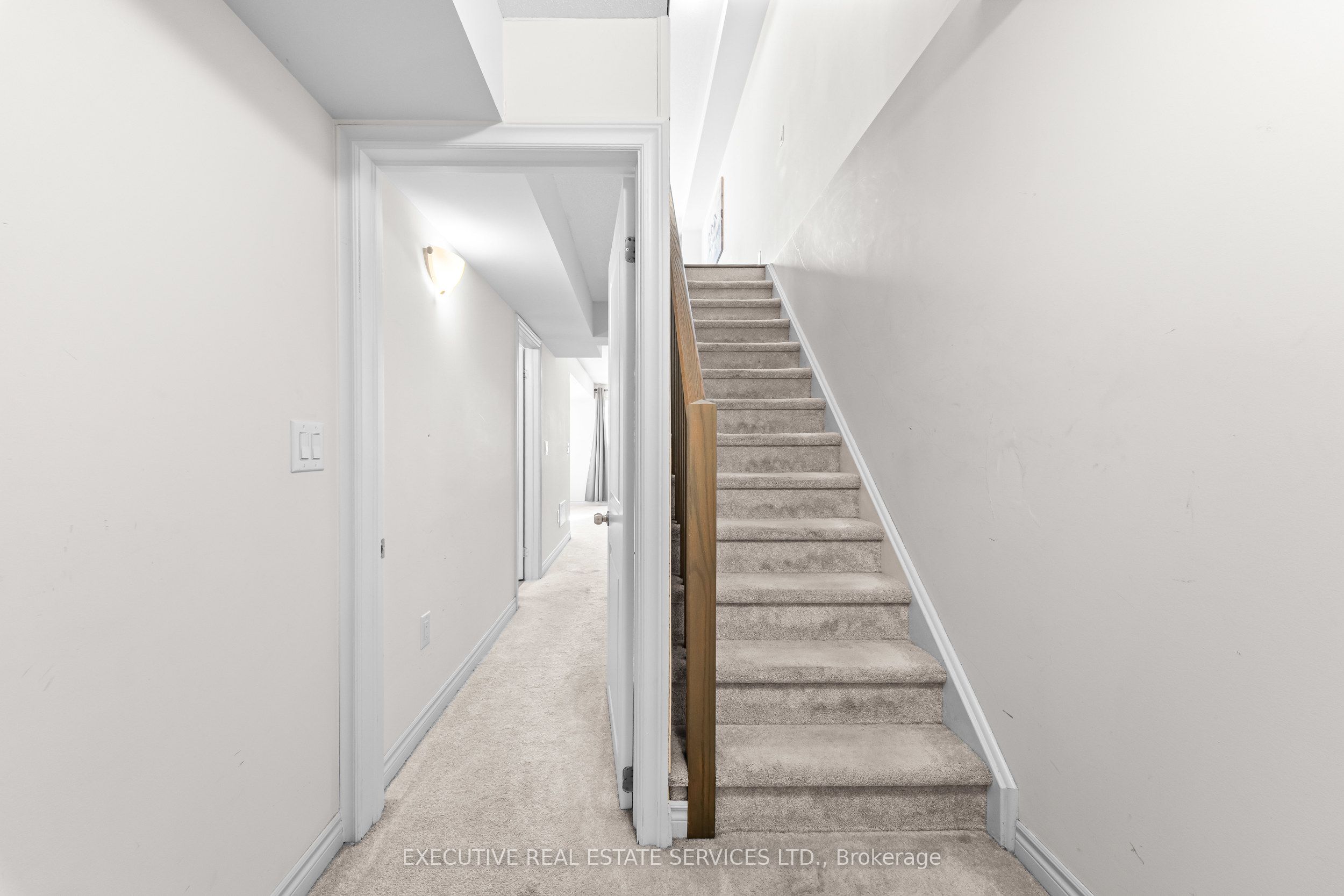 50 Edinburgh Drive 75 Property Photo 41