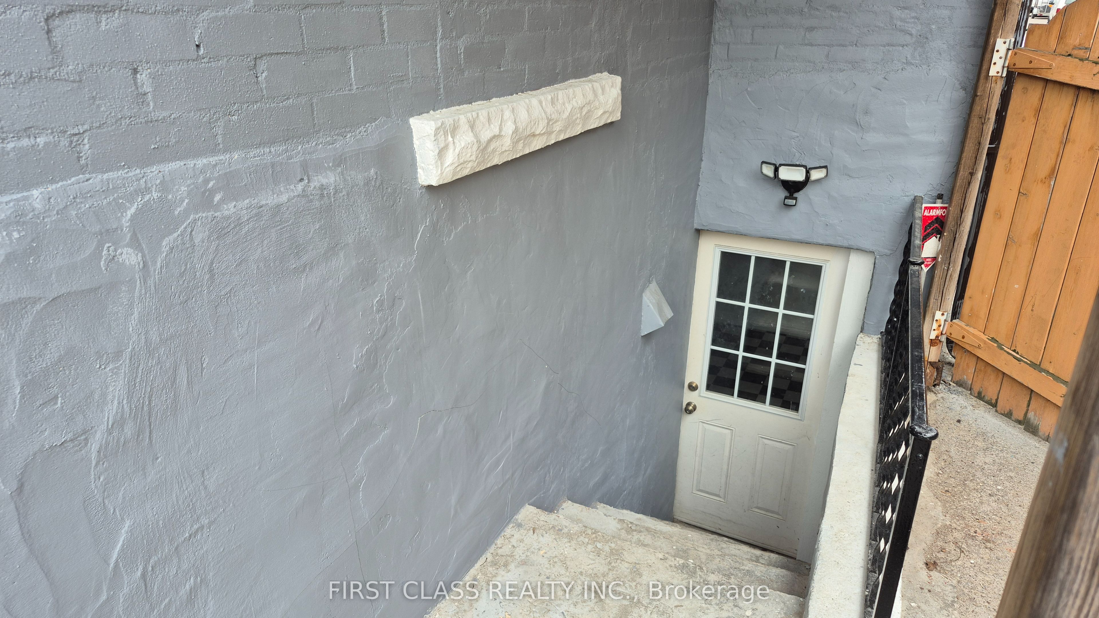 356 Wallace Avenue Property Photo 34
