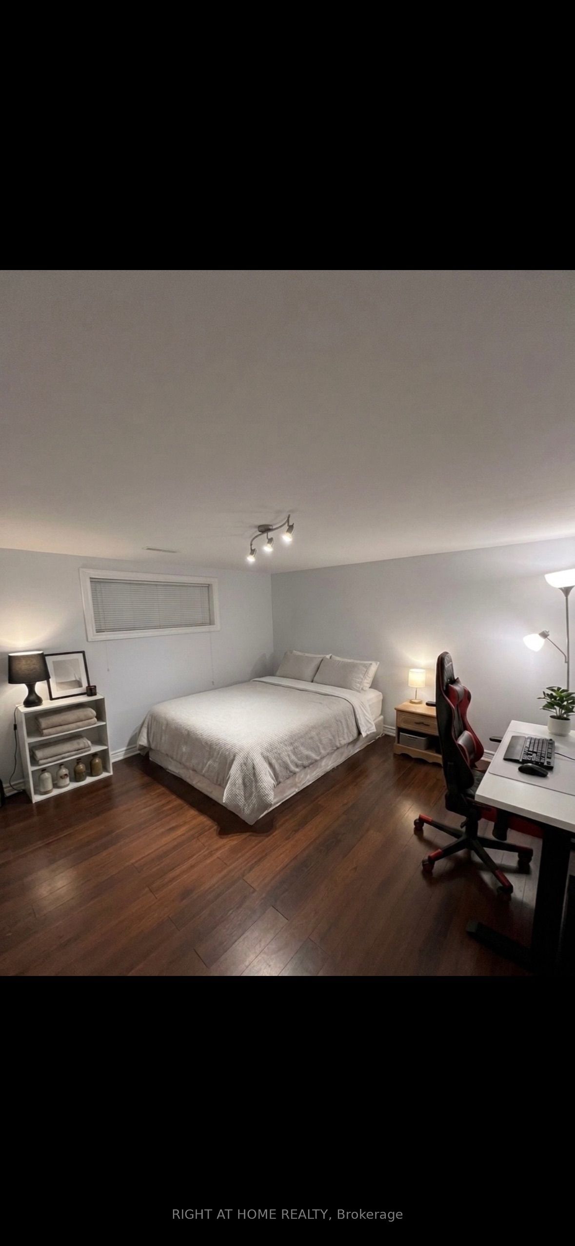 86 Langside Avenue Property Photo 3