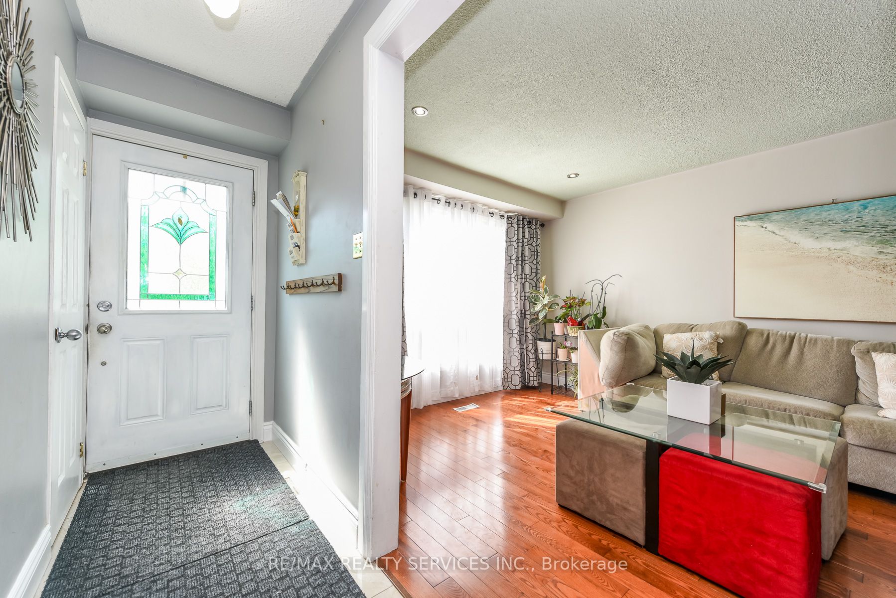 2569 Lundene Road Property Photo 4