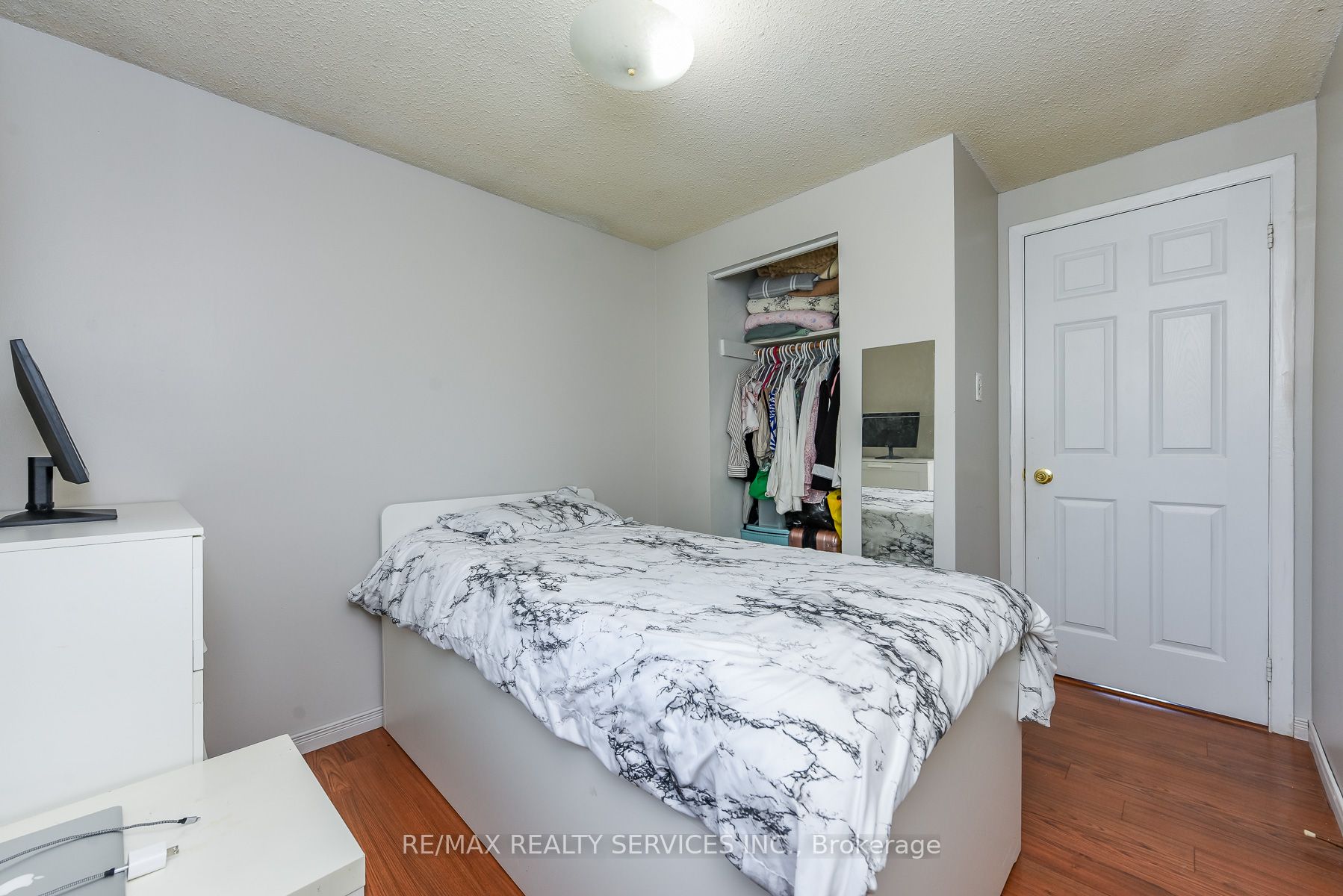 2569 Lundene Road Property Photo 28