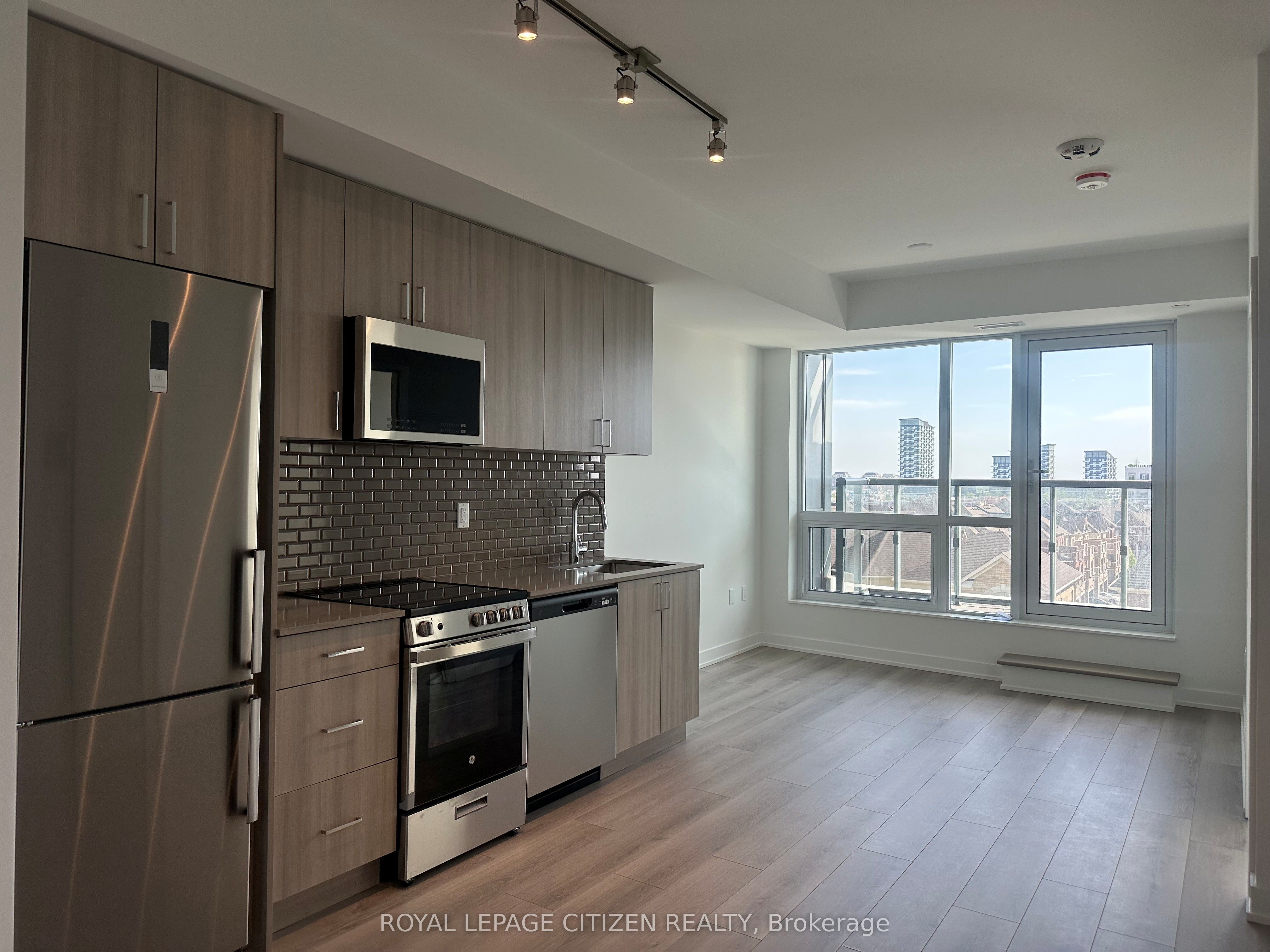 1005 Dundas Street E 631 Property Photo 14