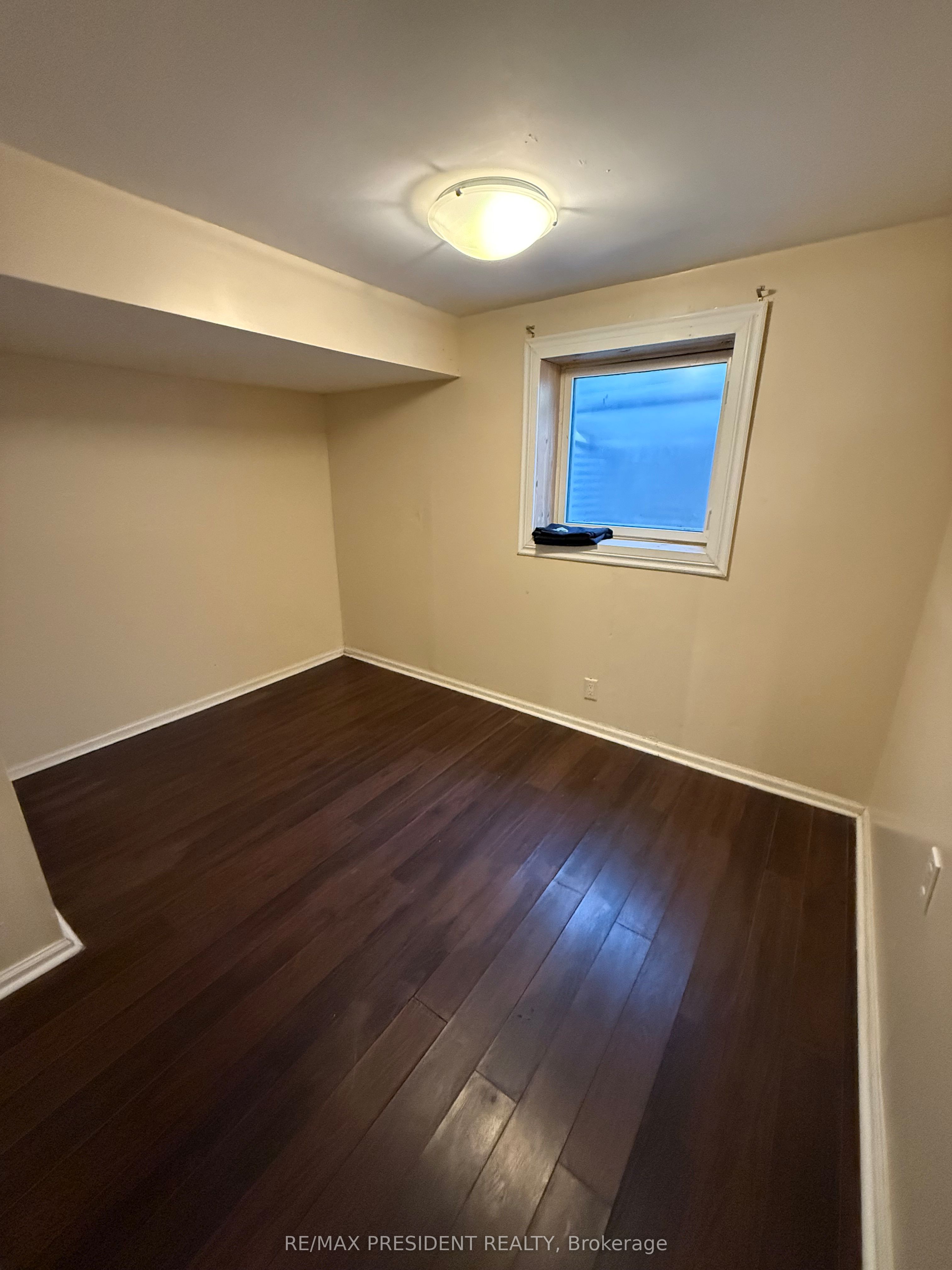 84 Primerose Crescent Property Photo 19