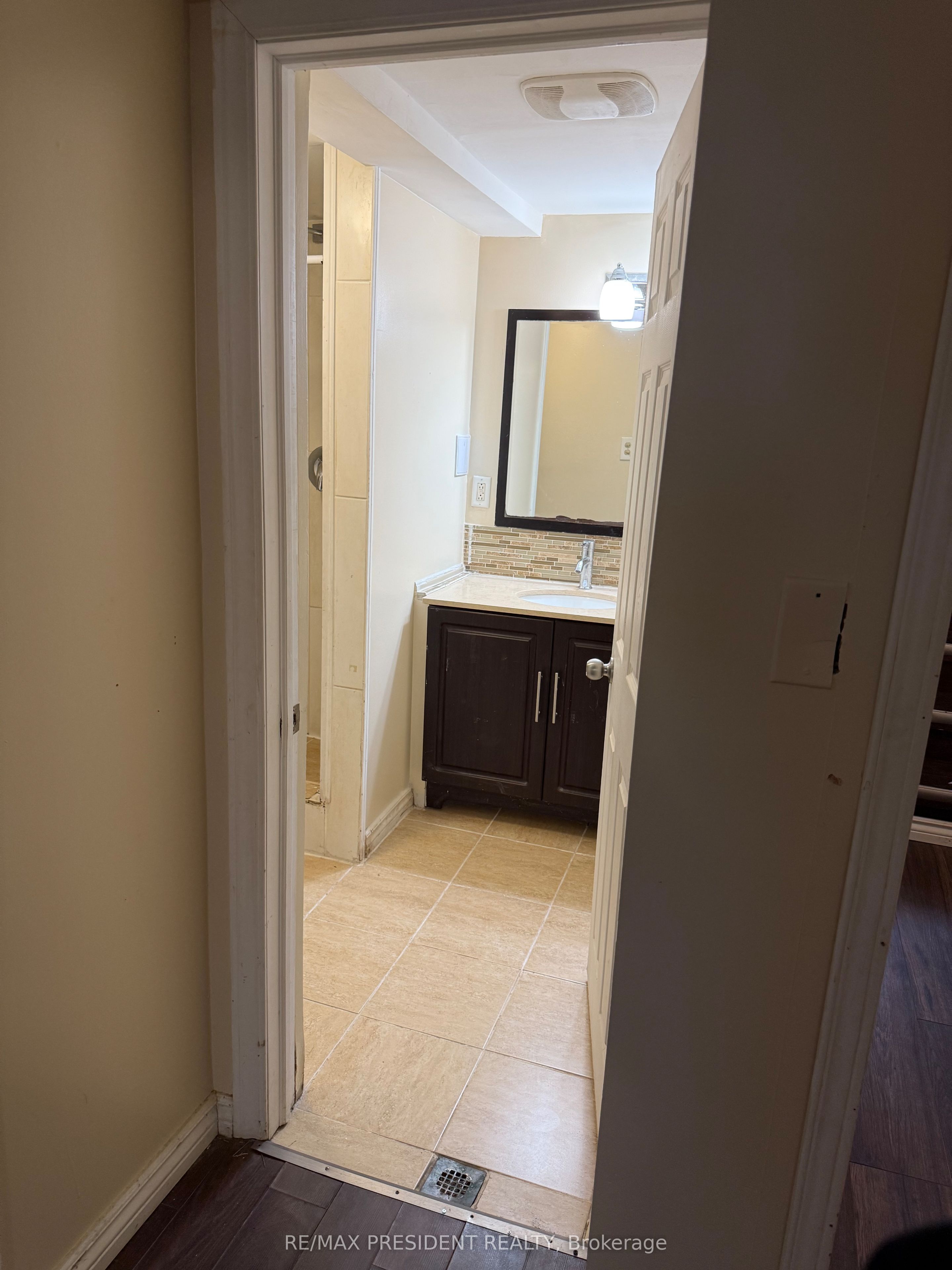 84 Primerose Crescent Property Photo 22