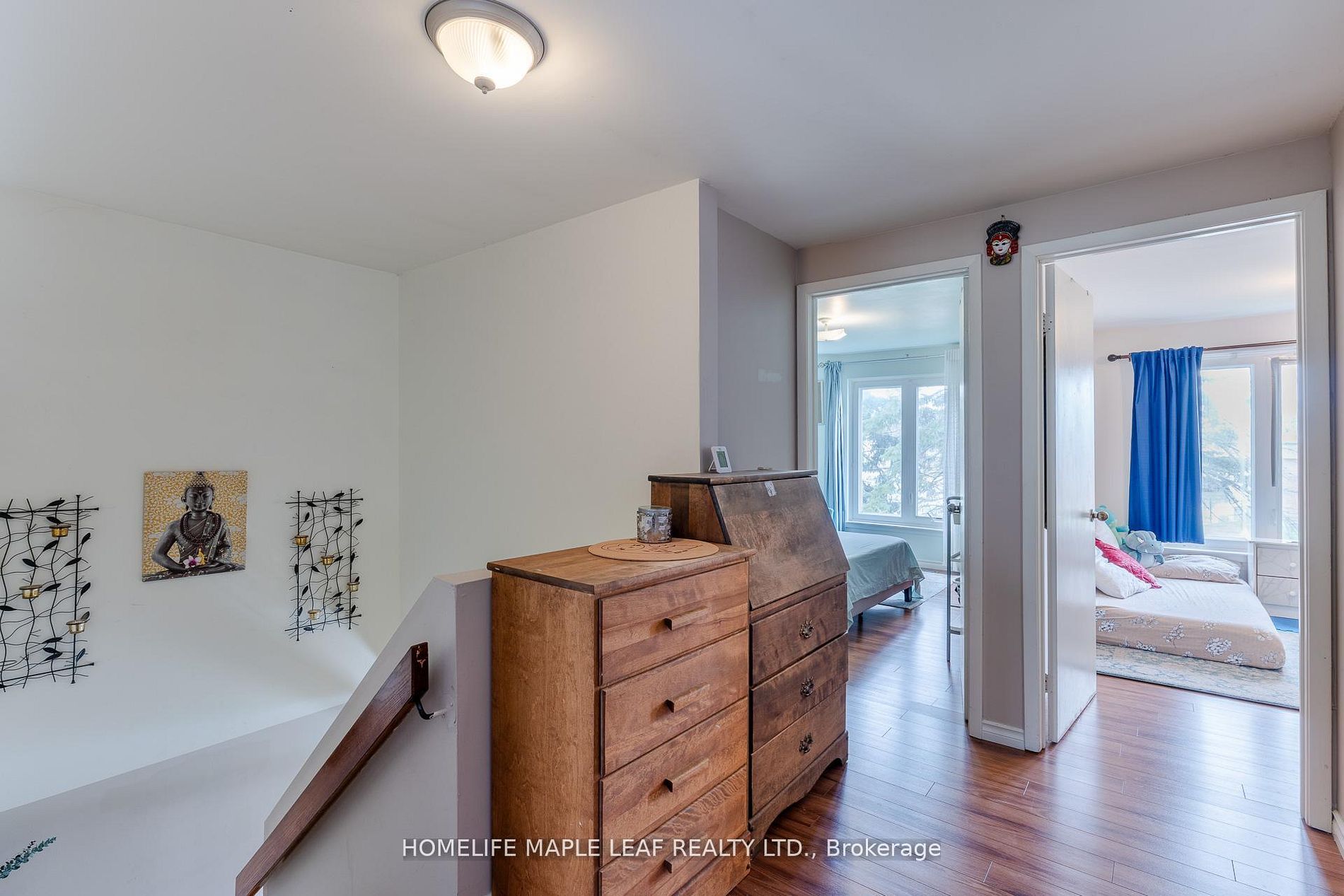 148 Hansen Road N Property Photo 16
