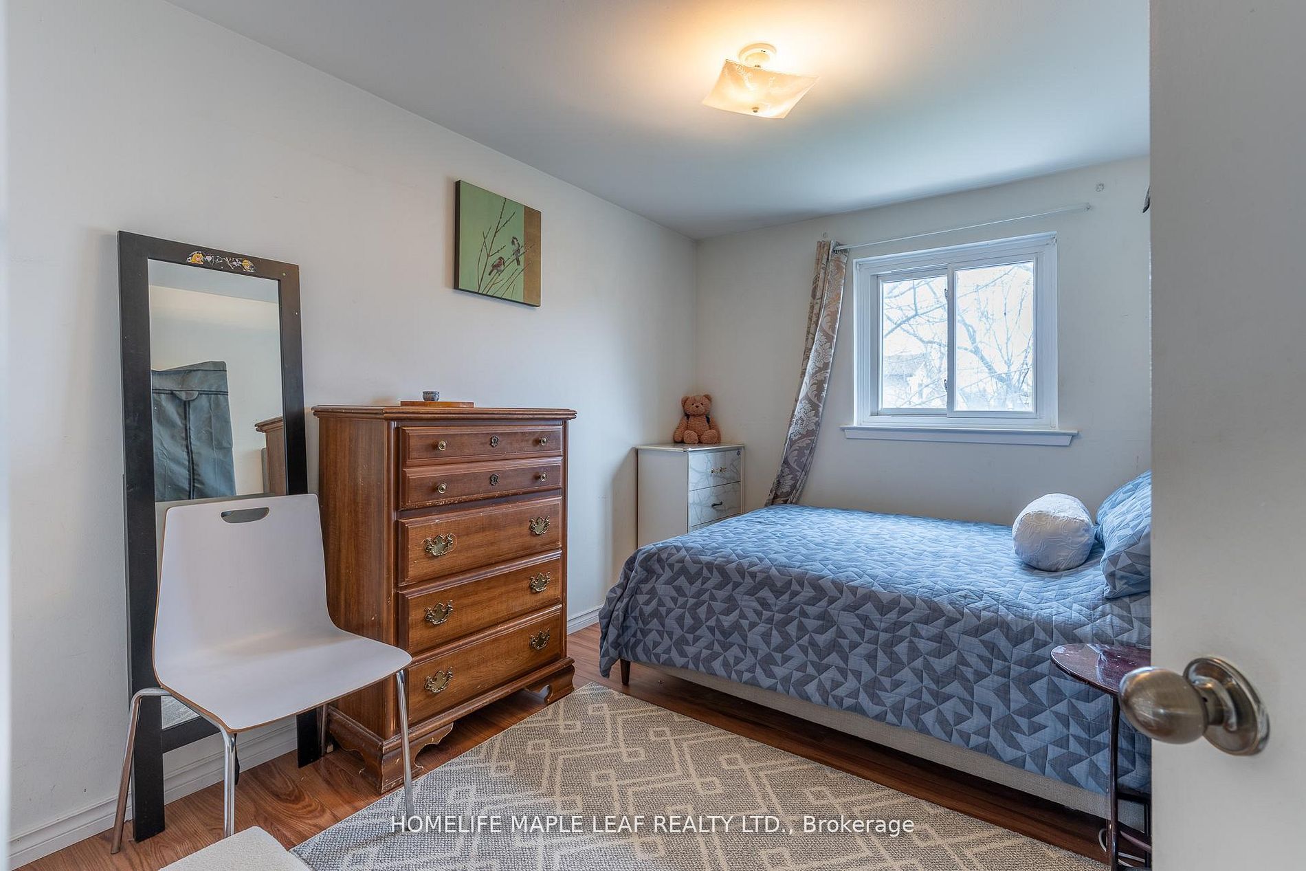 148 Hansen Road N Property Photo 25