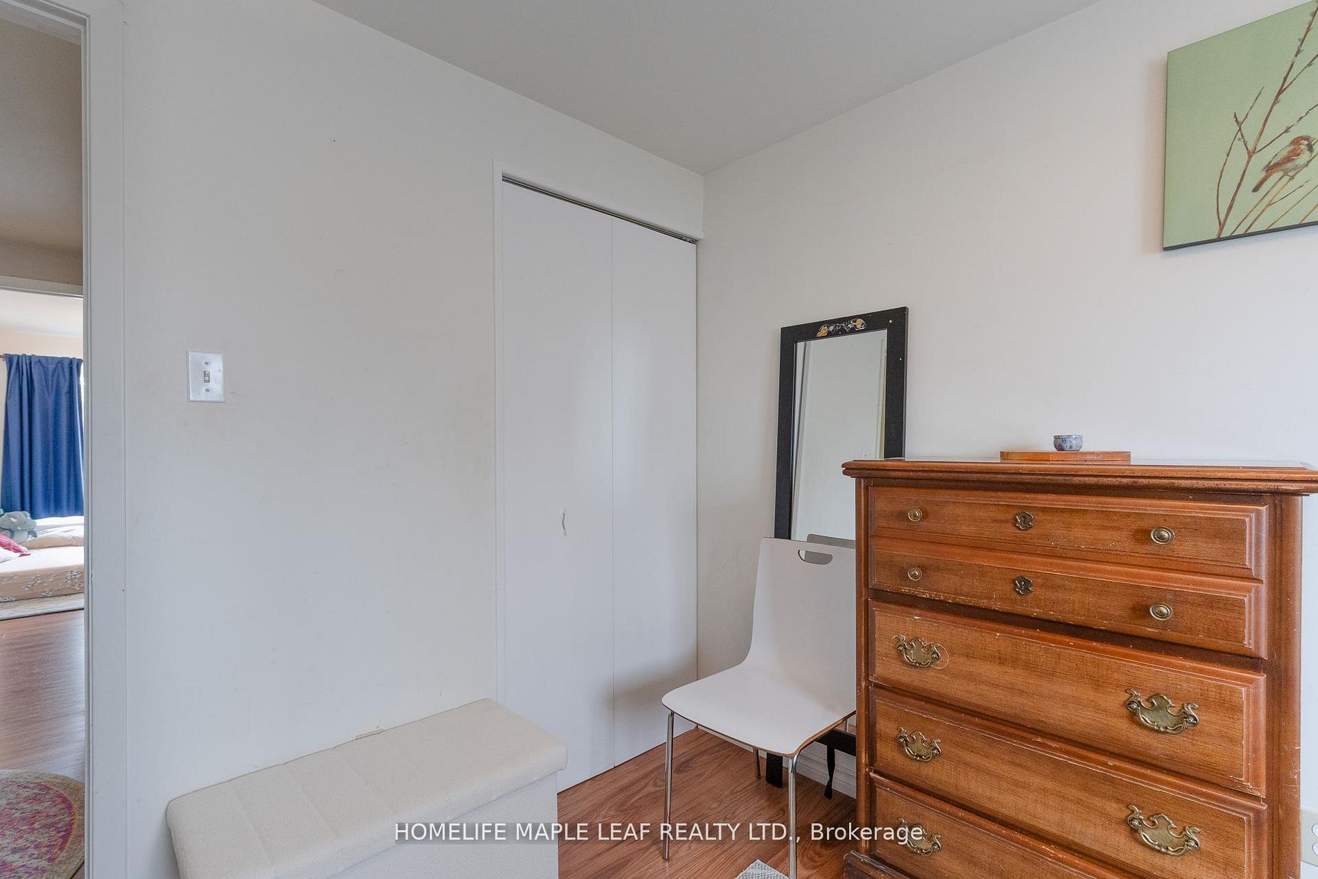 148 Hansen Road N Property Photo 26