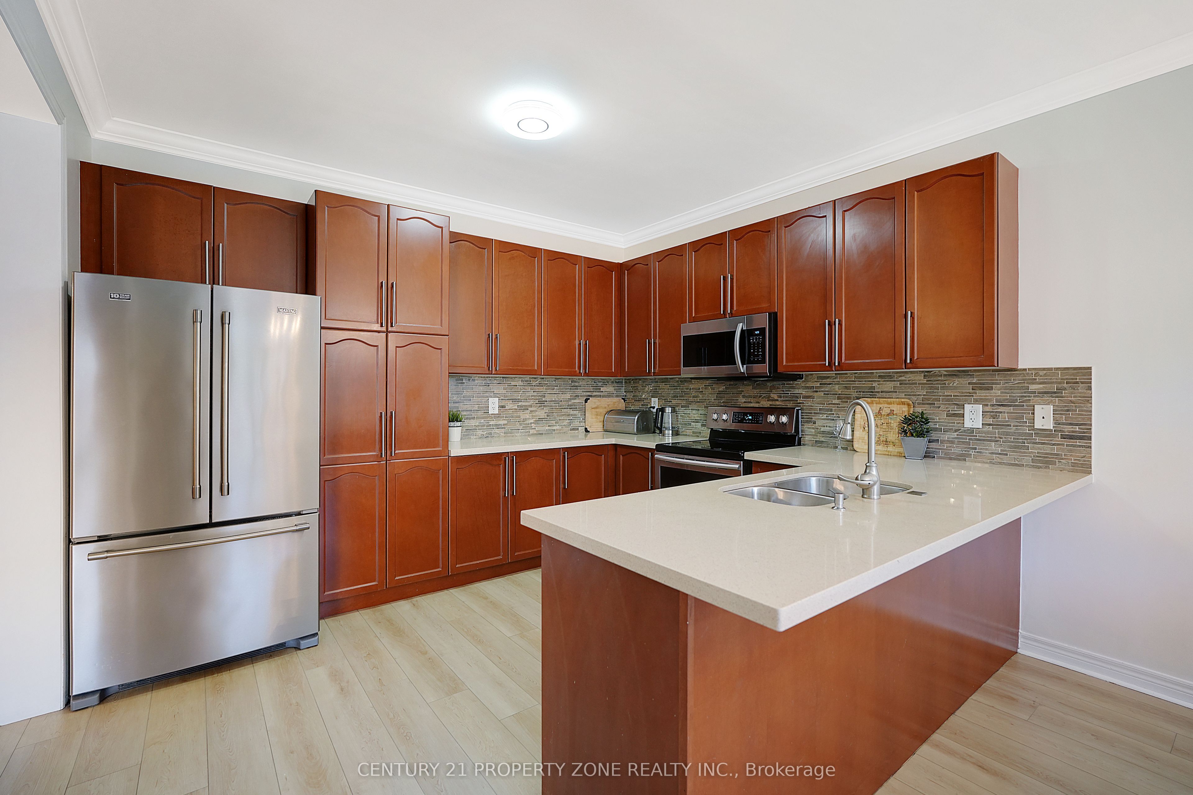 43 Alice Springs Crescent Property Photo 9