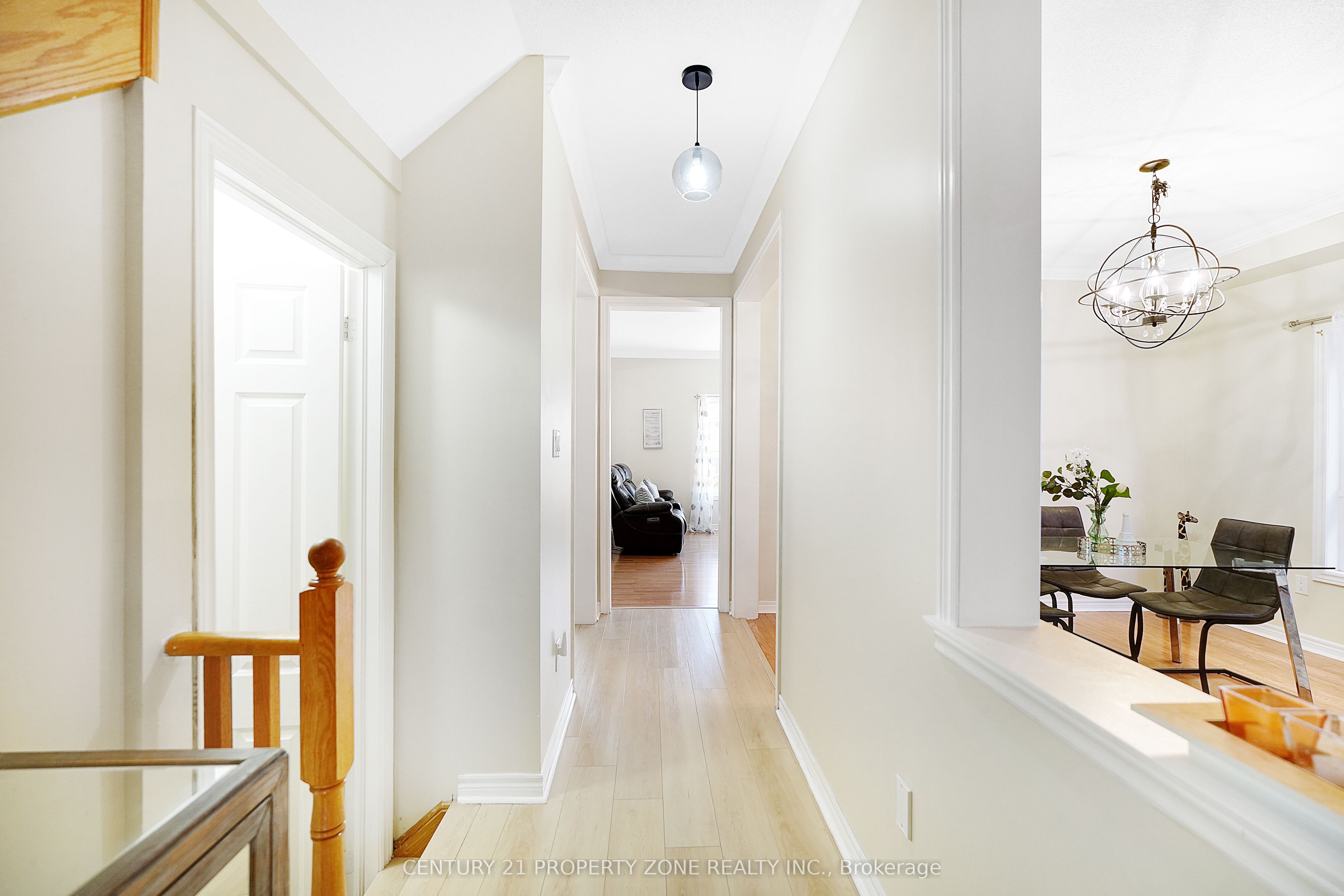 43 Alice Springs Crescent Property Photo 15