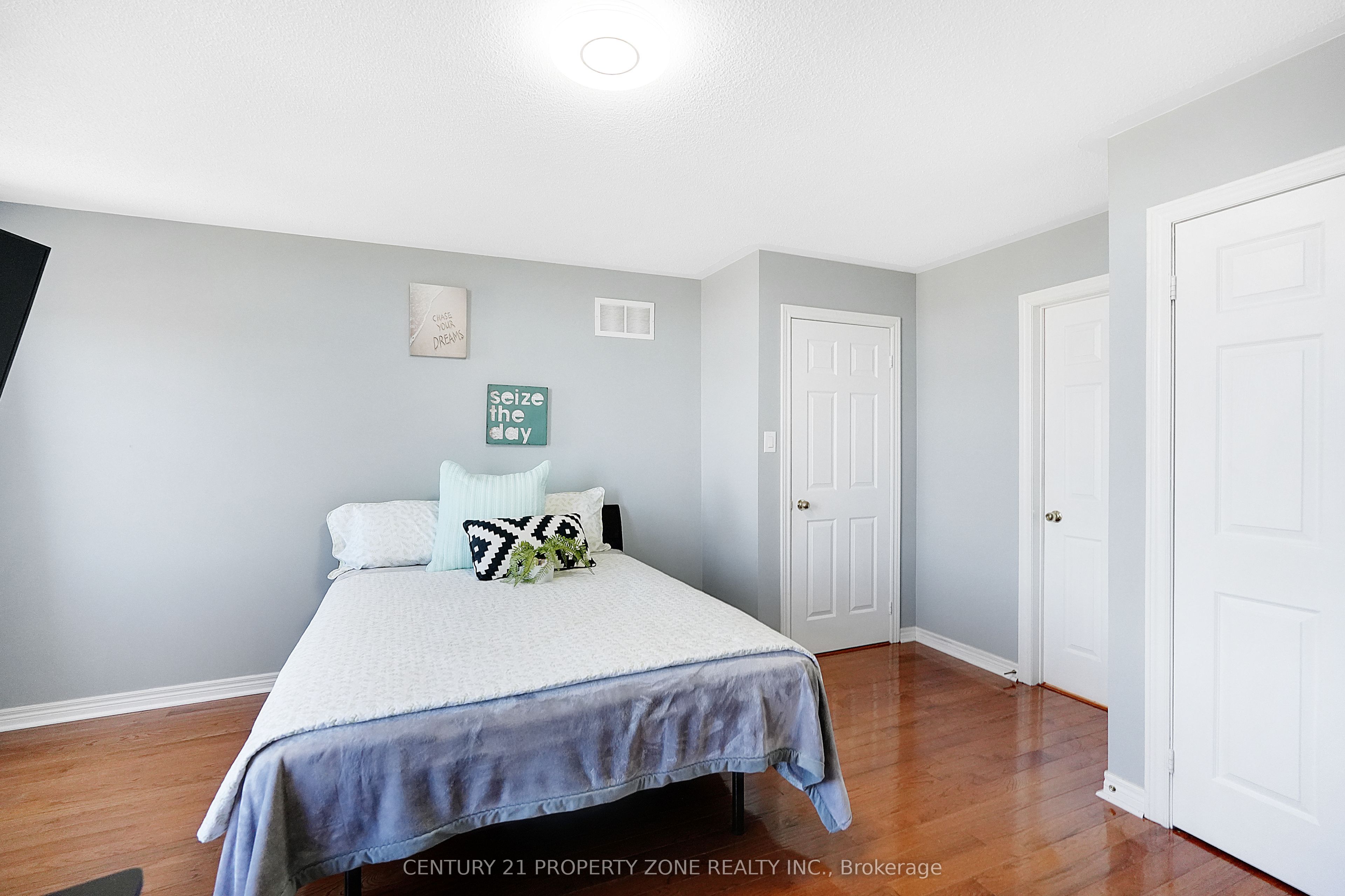 43 Alice Springs Crescent Property Photo 25