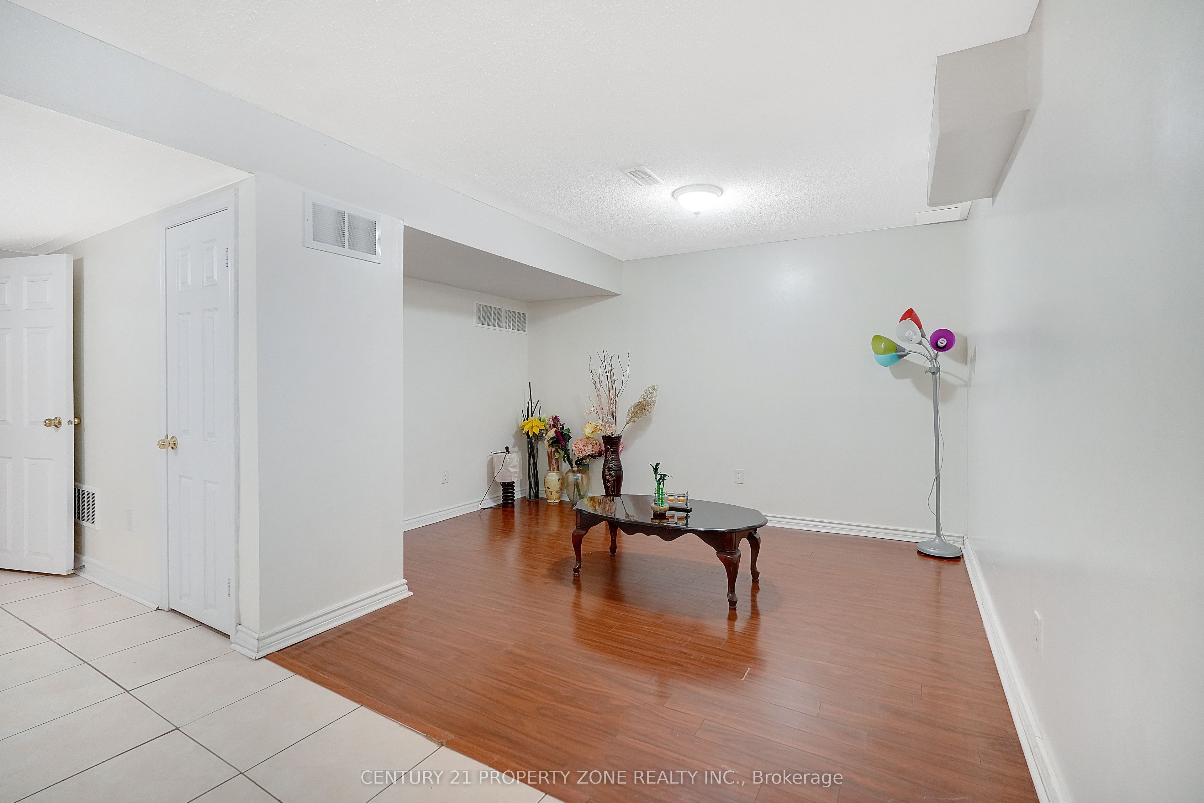 43 Alice Springs Crescent Property Photo 36