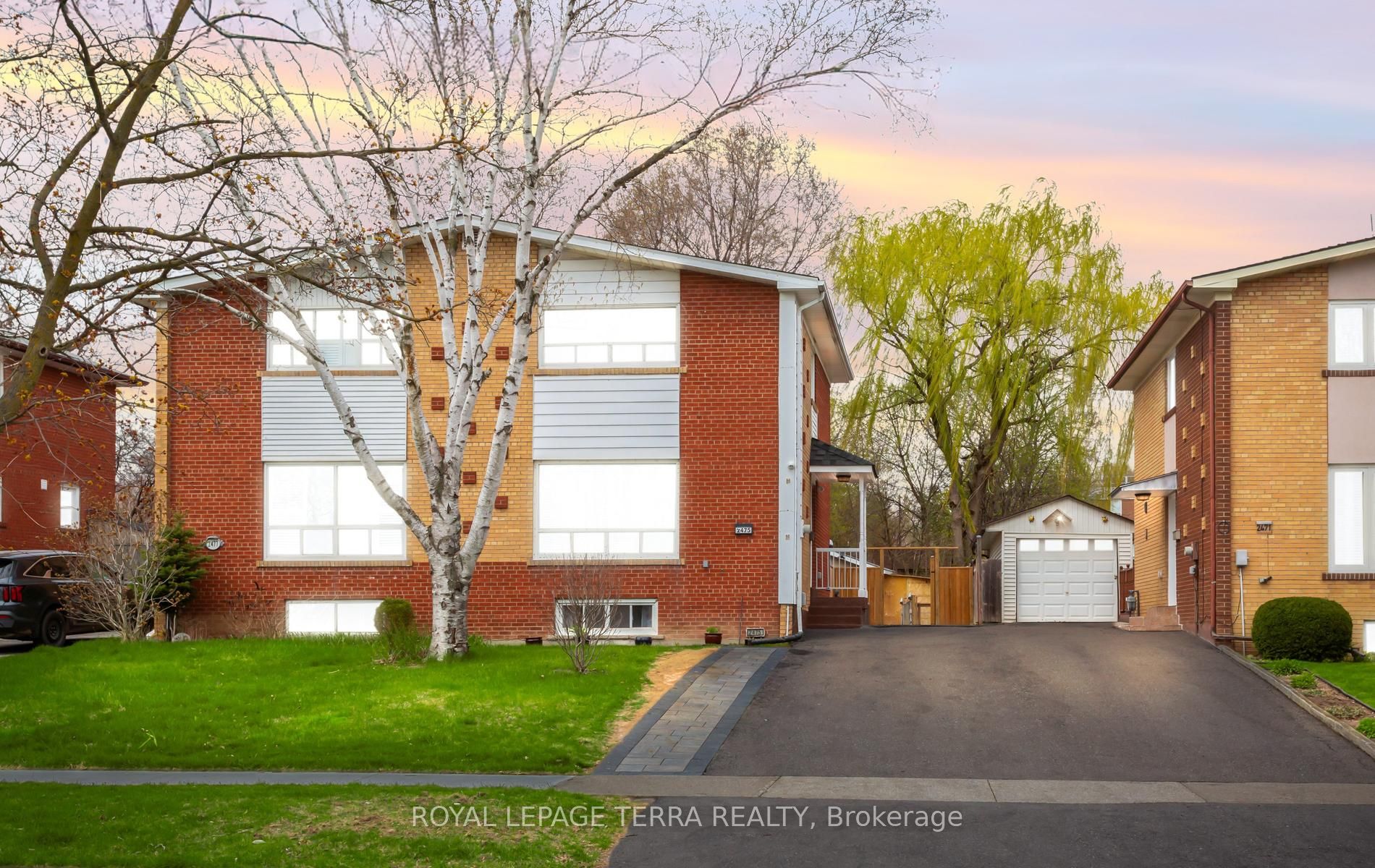 2475 Brookhurst Road Property Photo 1