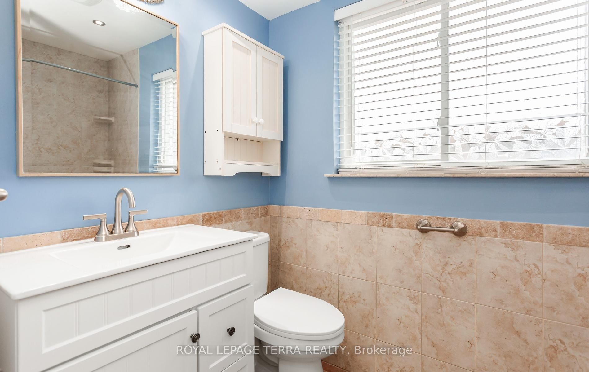 2475 Brookhurst Road Property Photo 17