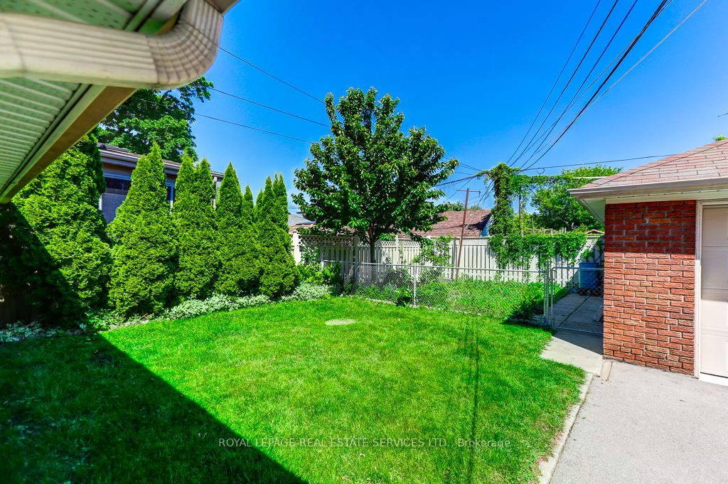 38 Jellicoe Avenue Property Photo 43