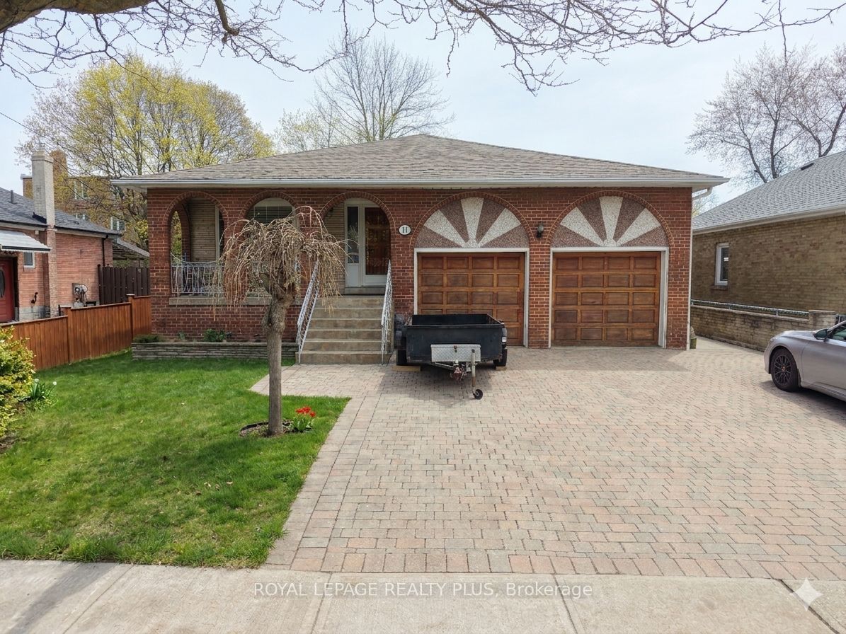 11 Ranwood Drive Property Photo 1