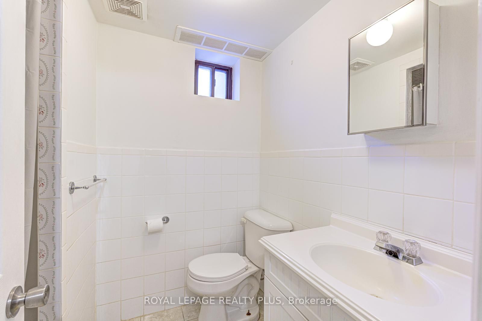 11 Ranwood Drive Property Photo 6