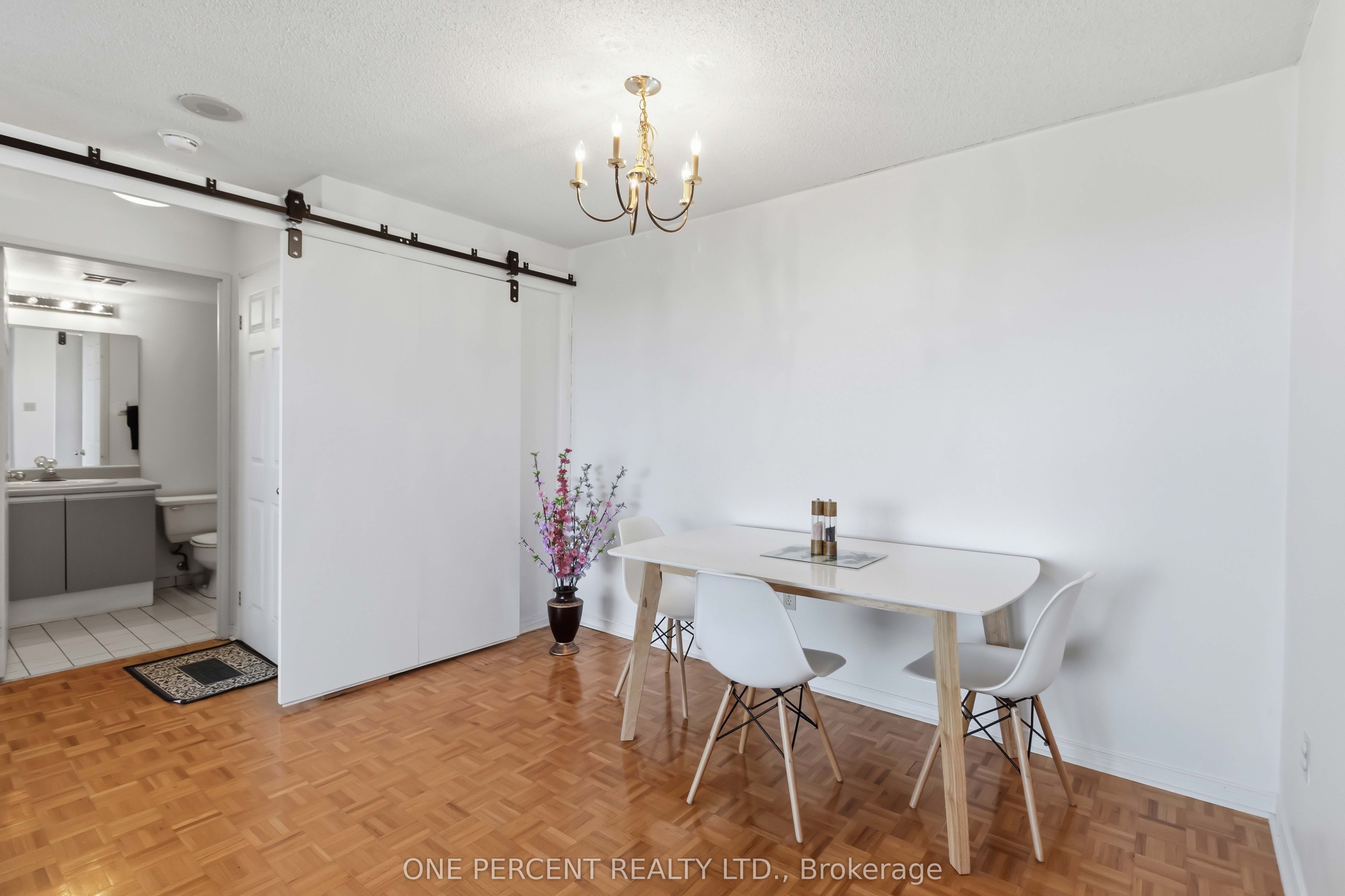 400 Webb Drive 1002 Property Photo 10