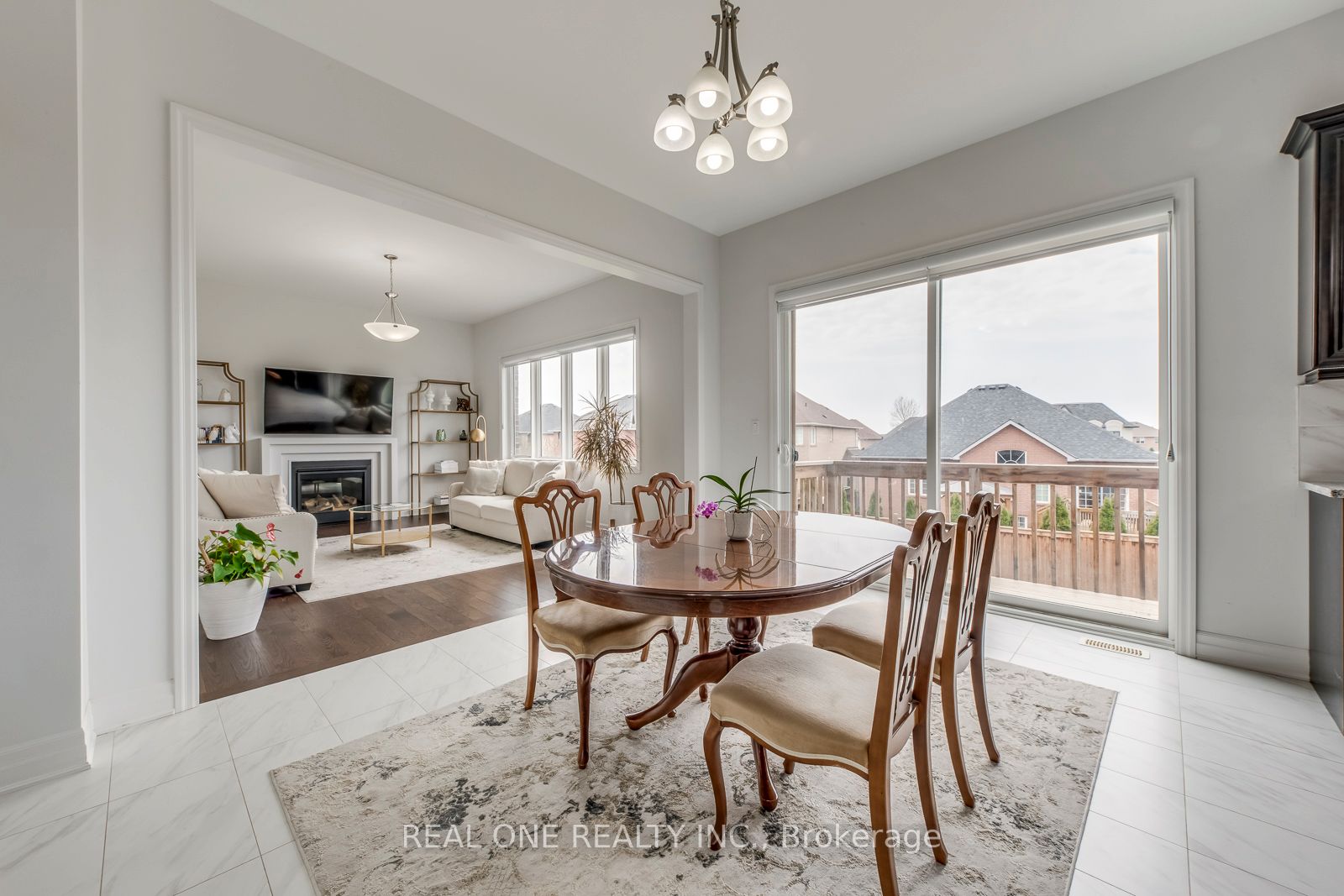 1079 John Laird Circle Property Photo 15