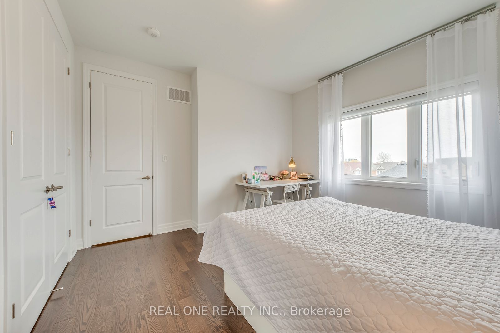 1079 John Laird Circle Property Photo 38
