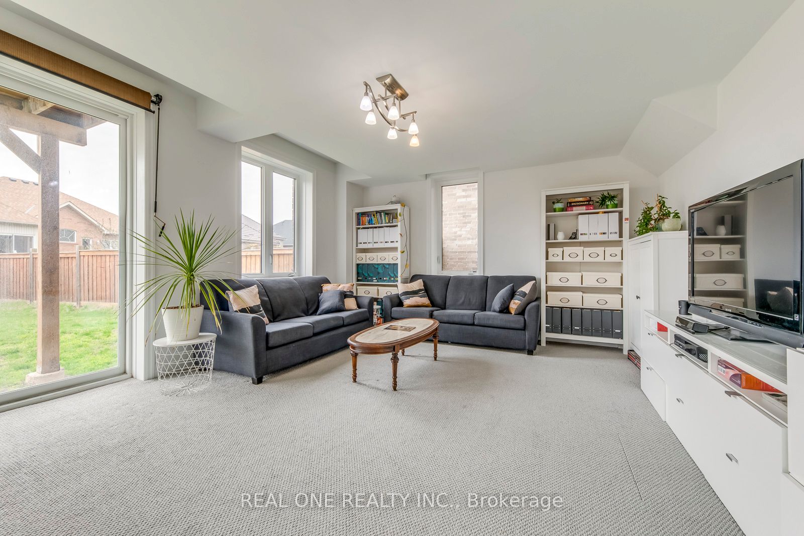 1079 John Laird Circle Property Photo 42
