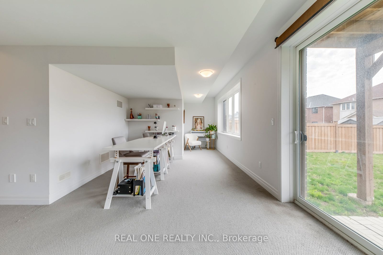 1079 John Laird Circle Property Photo 44