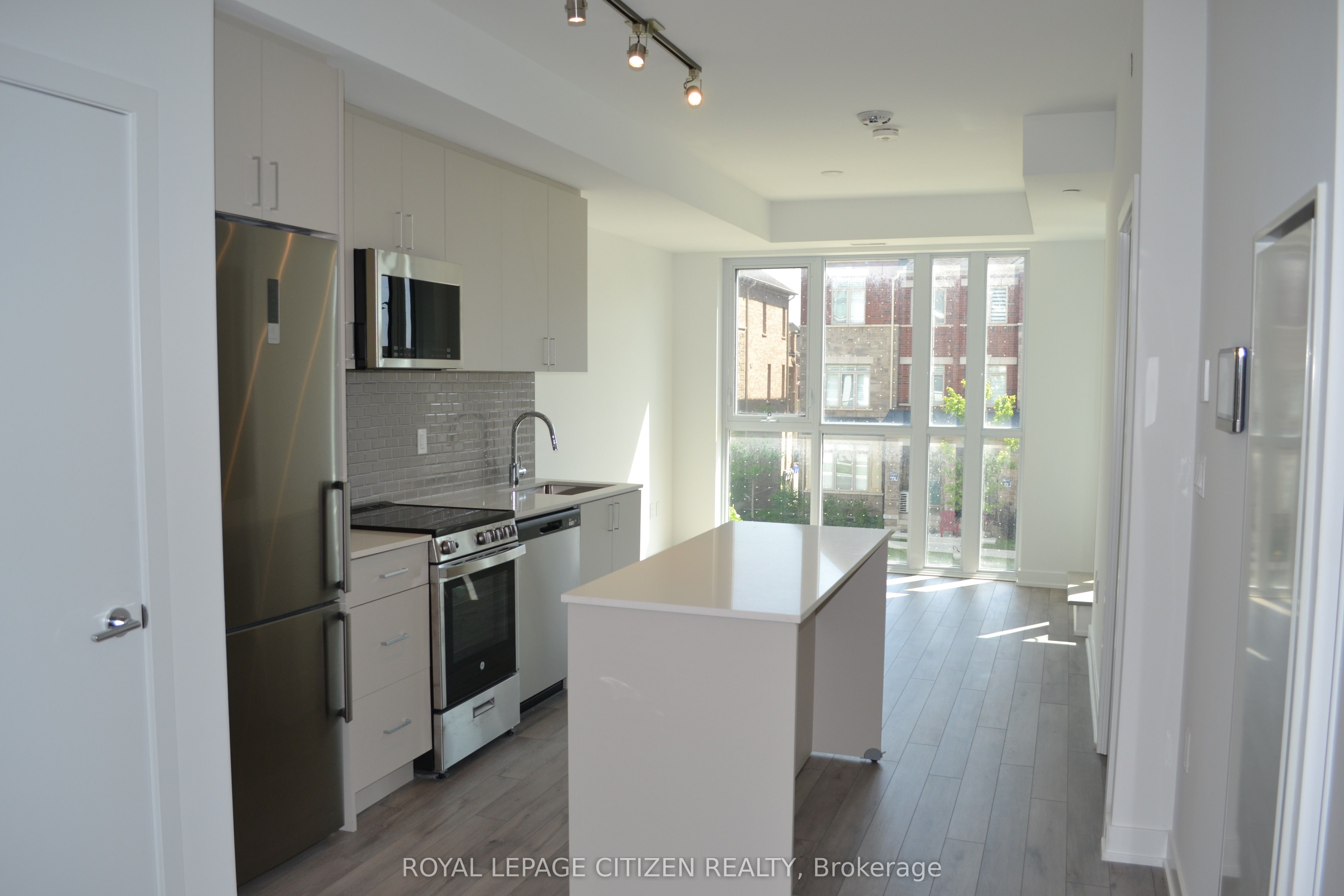 1005 Dundas Street E 254 Property Photo 13