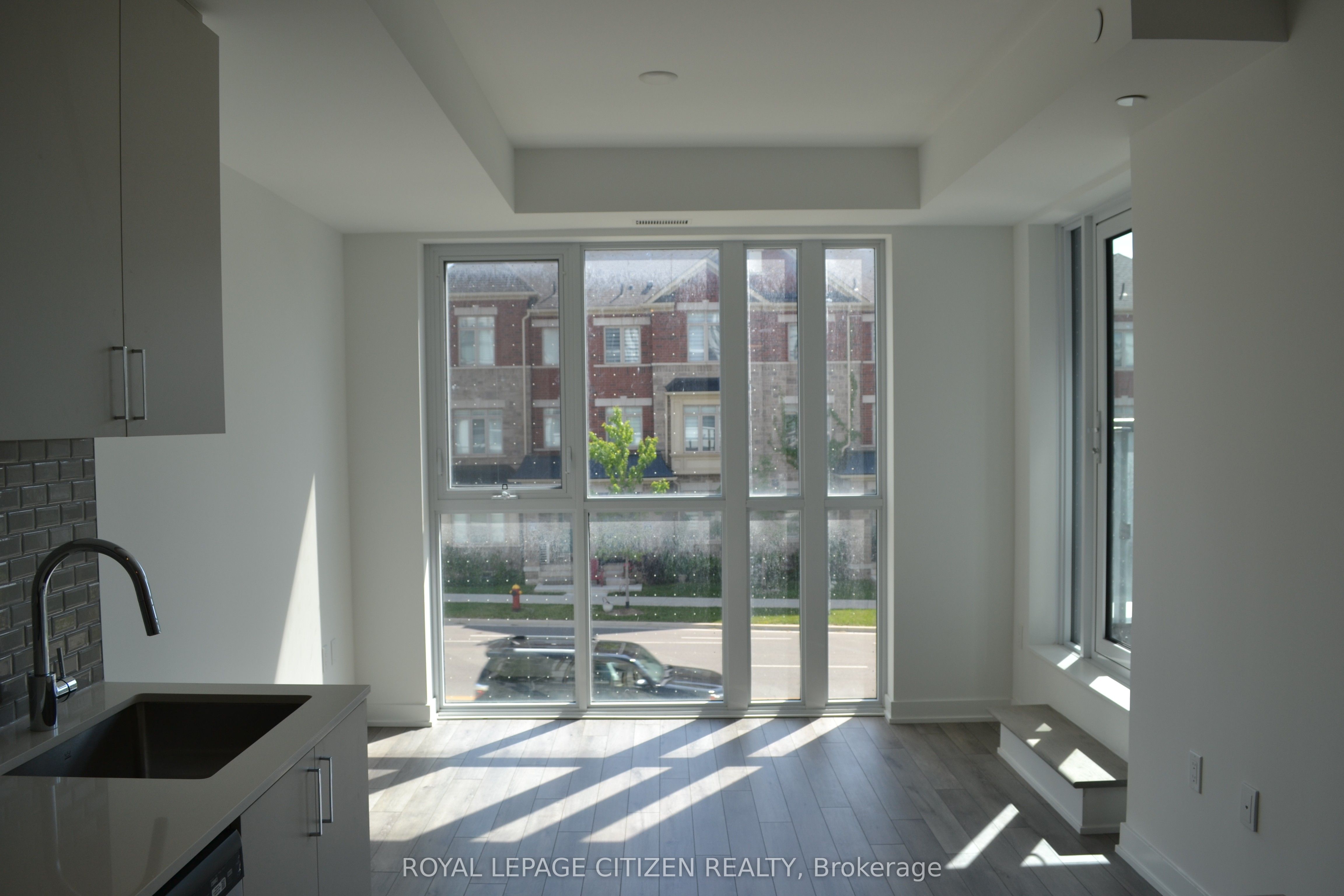 1005 Dundas Street E 254 Property Photo 17