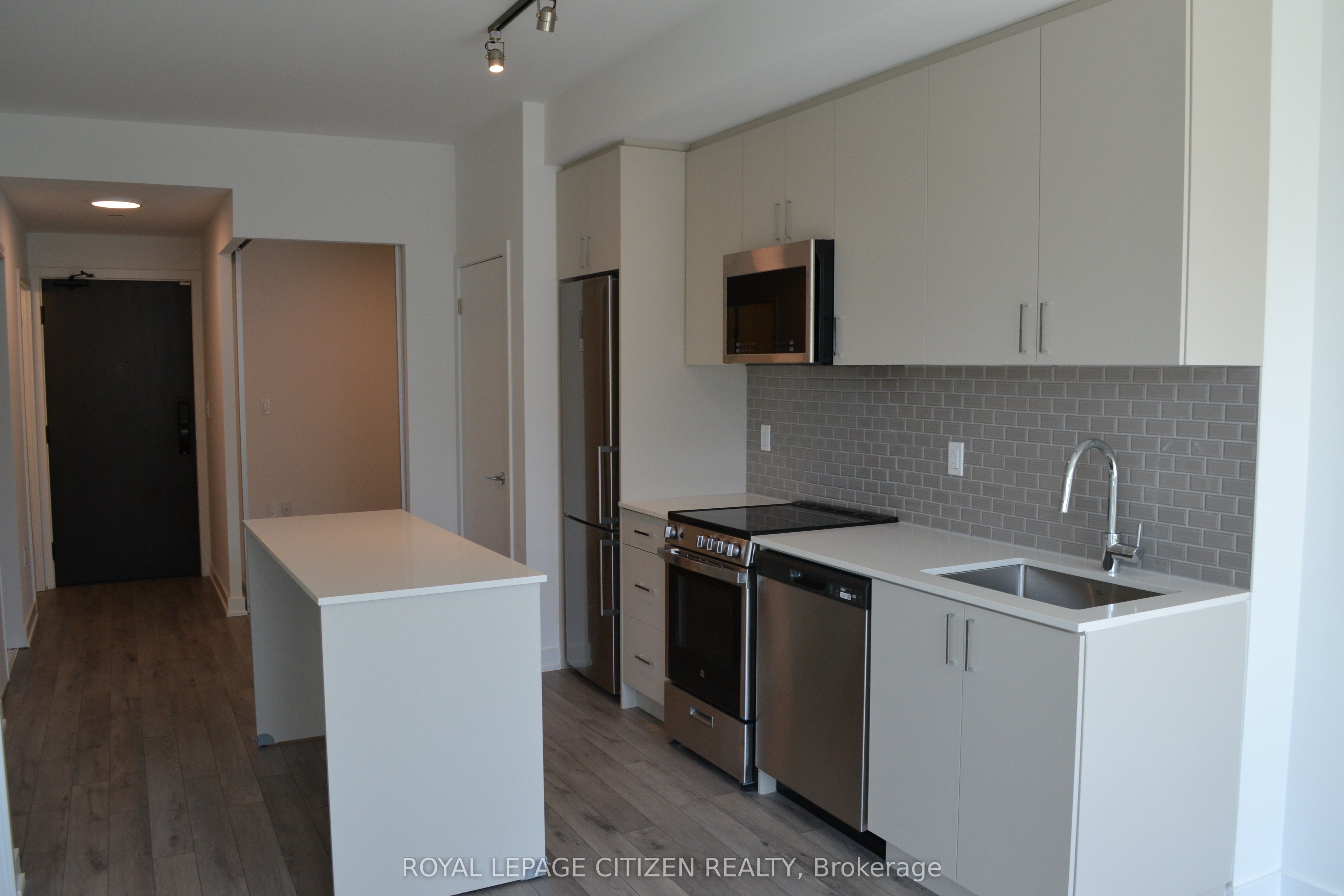 1005 Dundas Street E 254 Property Photo 18