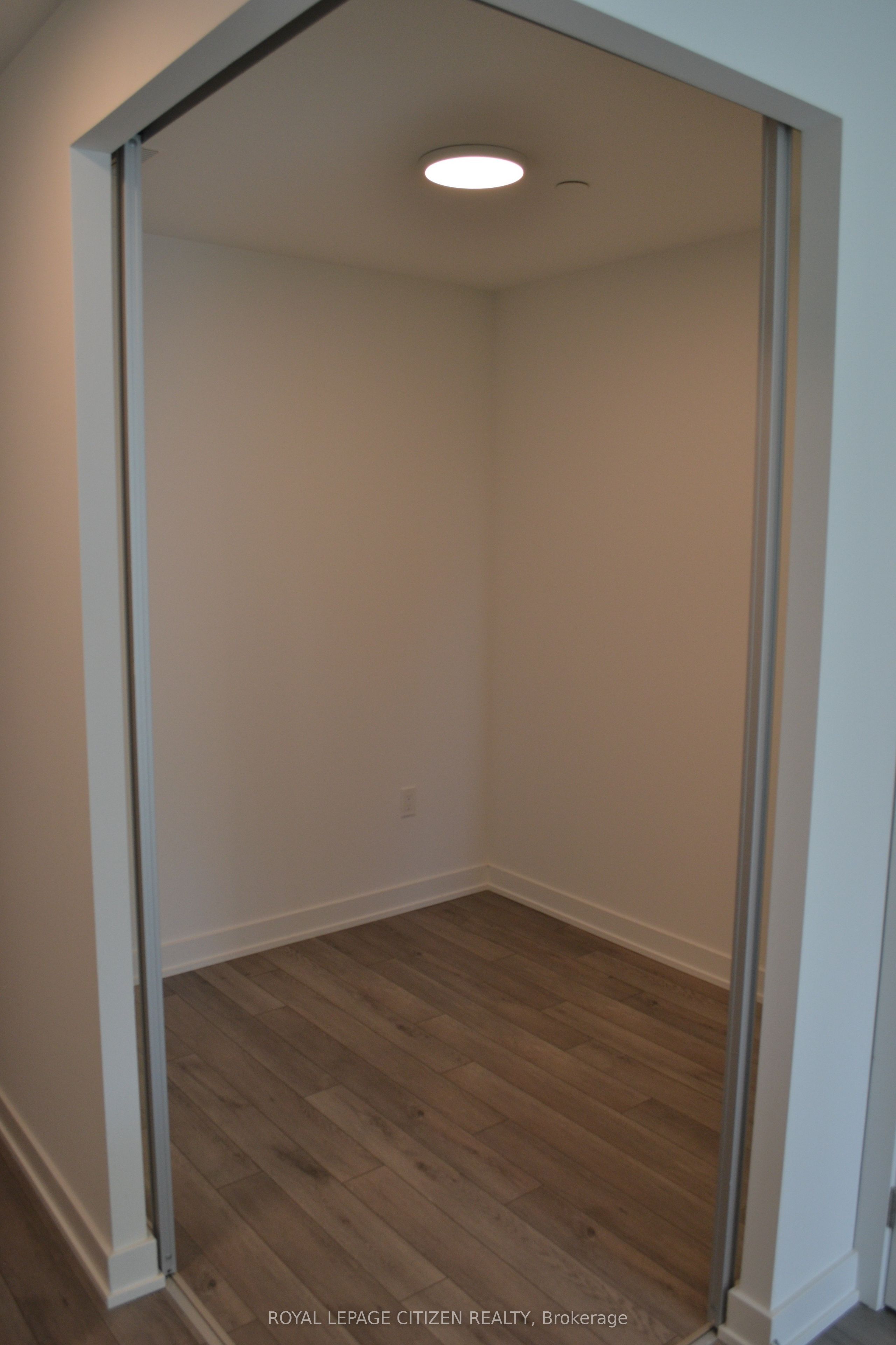 1005 Dundas Street E 254 Property Photo 19