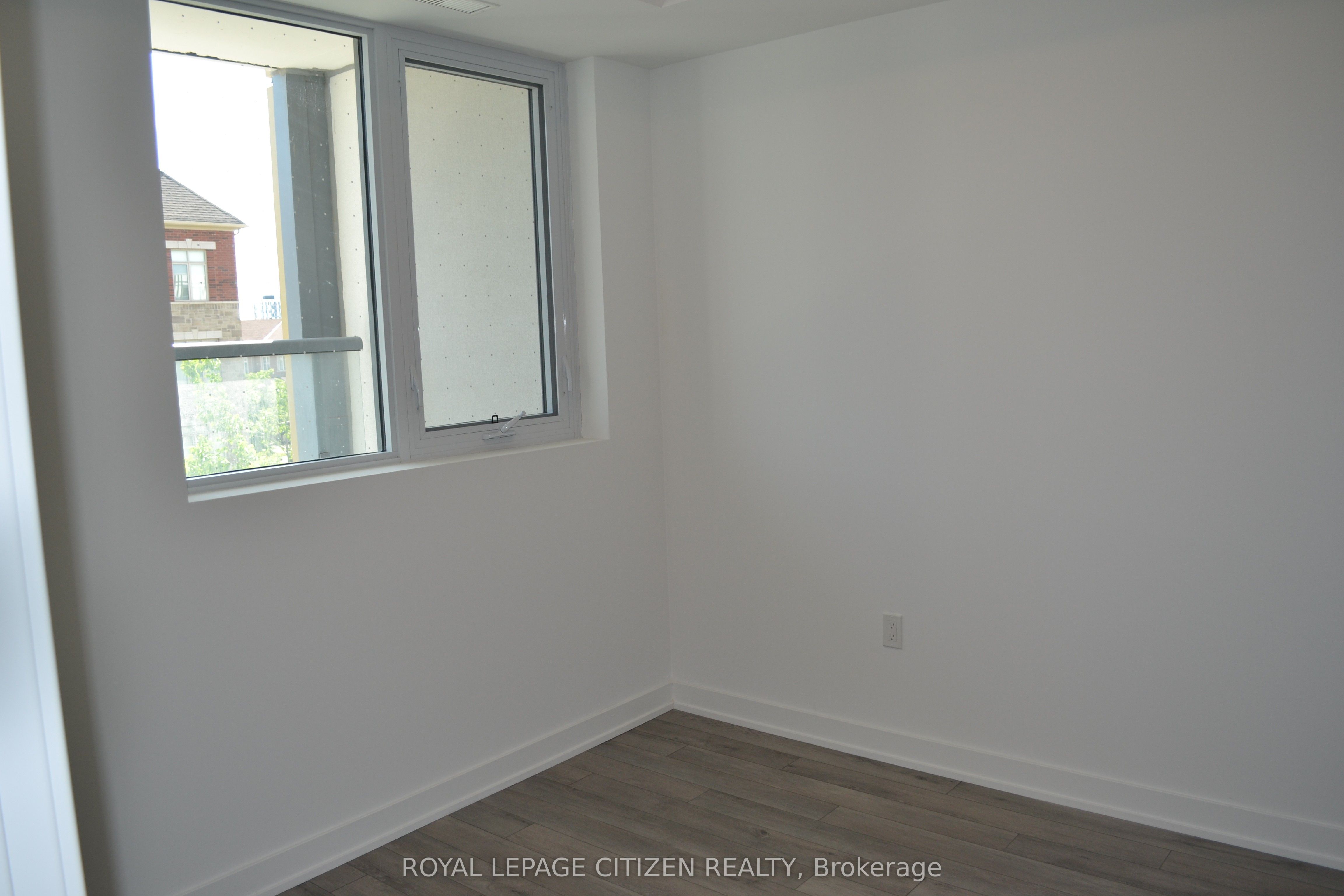 1005 Dundas Street E 254 Property Photo 26
