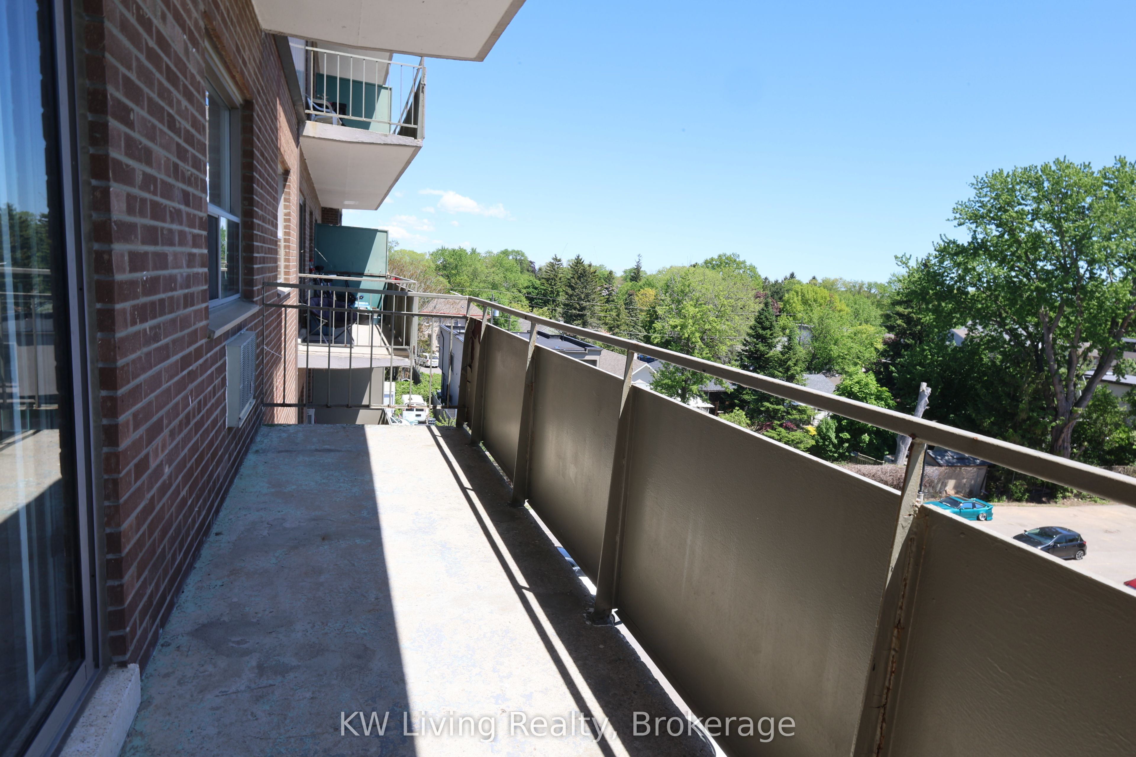 480 Lakeshore Road E 506 Property Photo 6