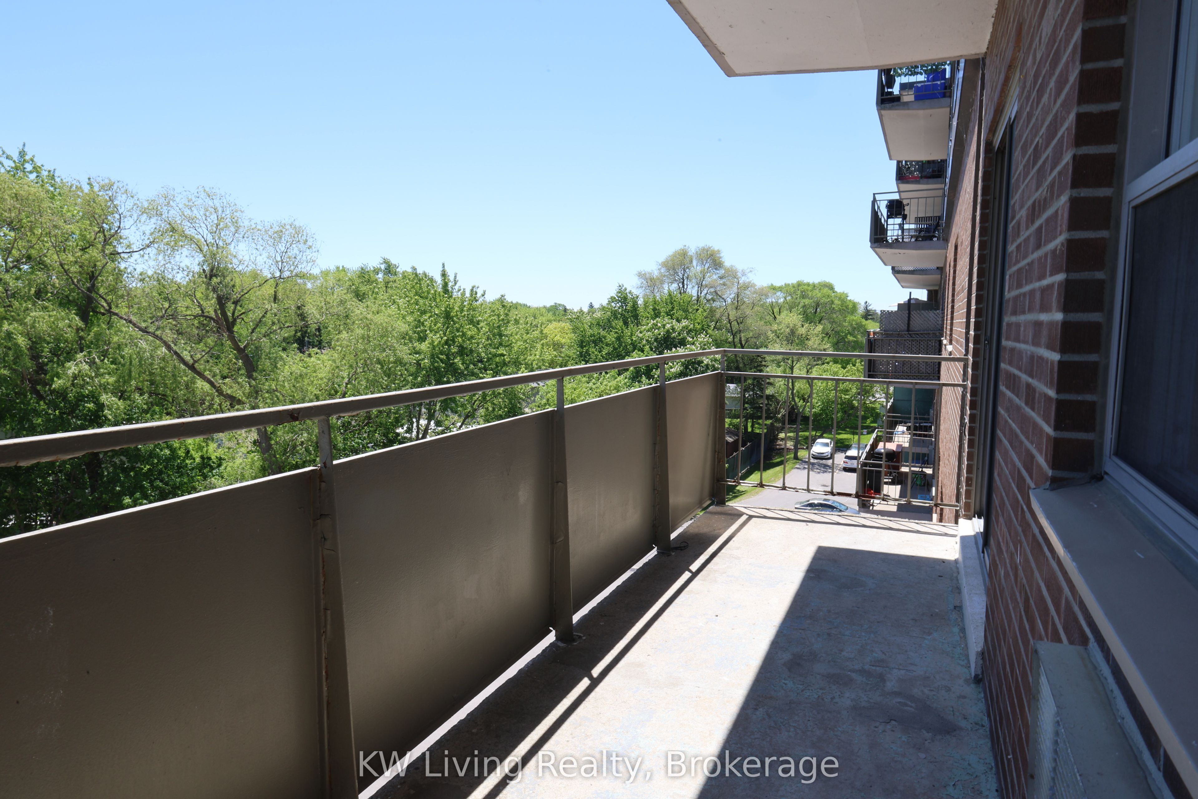 480 Lakeshore Road E 506 Property Photo 9